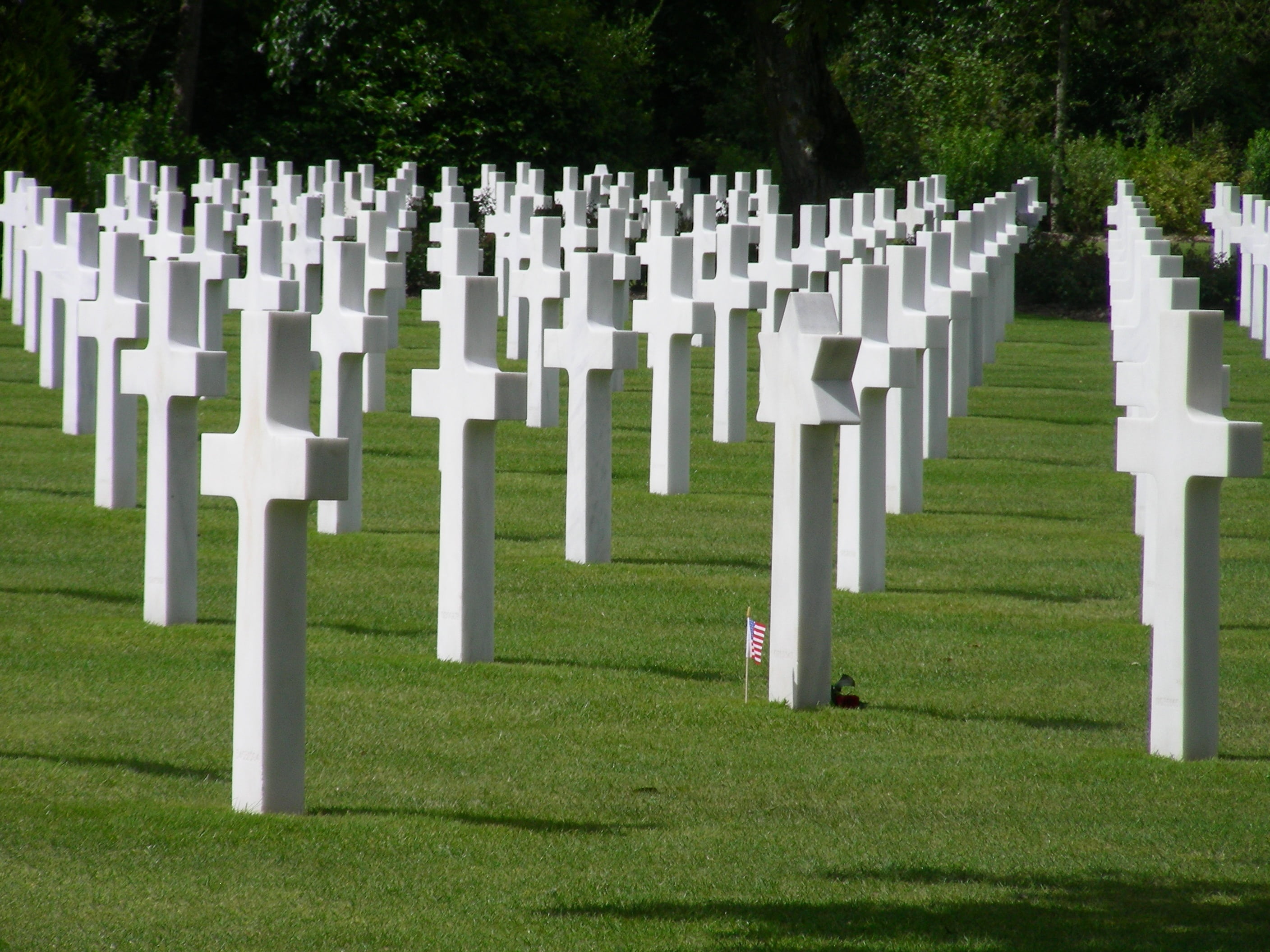 omaha, cemetery, the second world war, grave, landing, military, in a row, white color, the past, nature, no people, dday, day, 2K, green color, large group of objects, HD Wallpaper