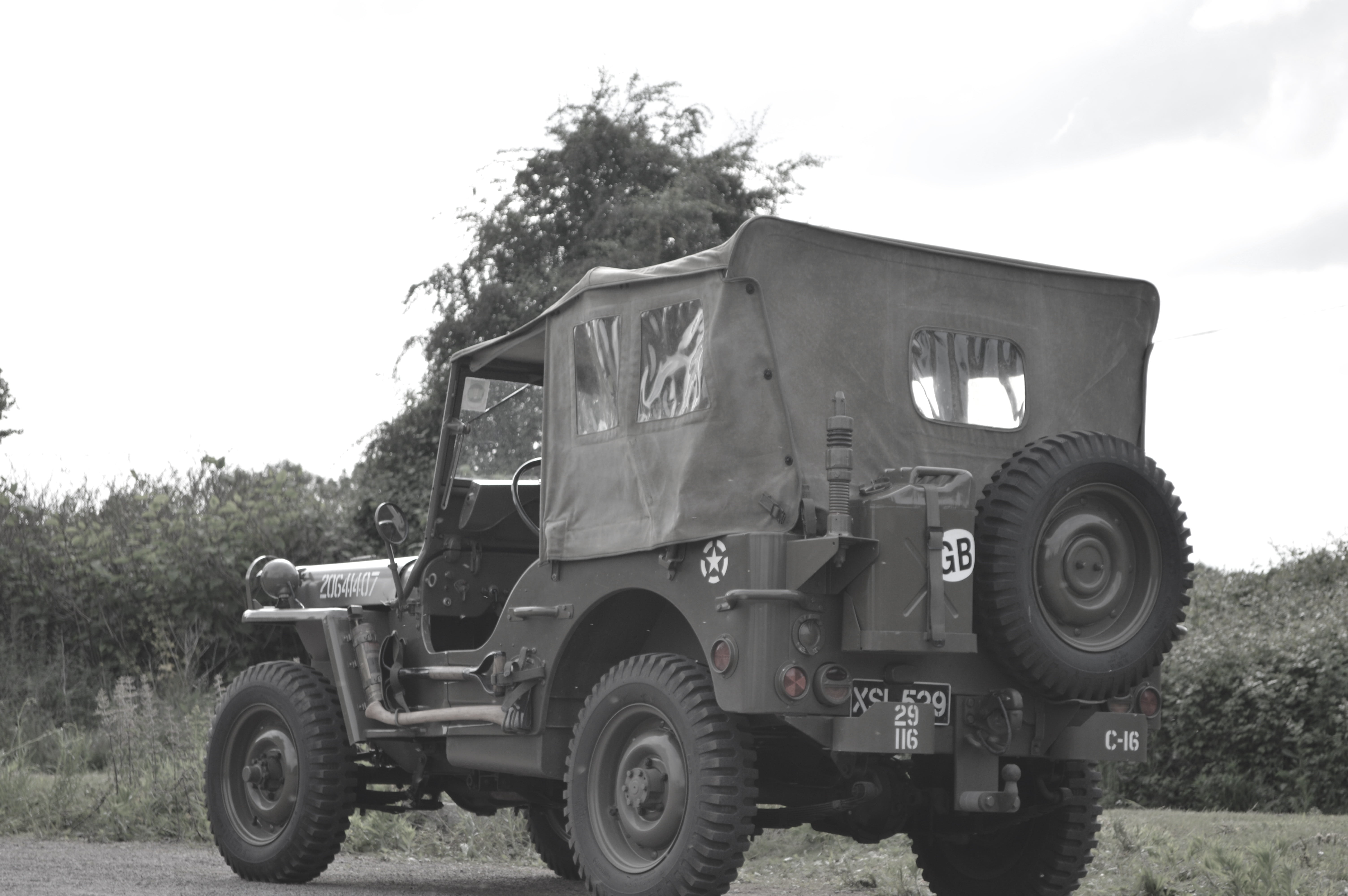 commemoration, tractor, landing, battle, rural scene, tire, no people, american, land, truck, former, normandy, mode of transportation, land vehicle, outdoors, HD Wallpaper