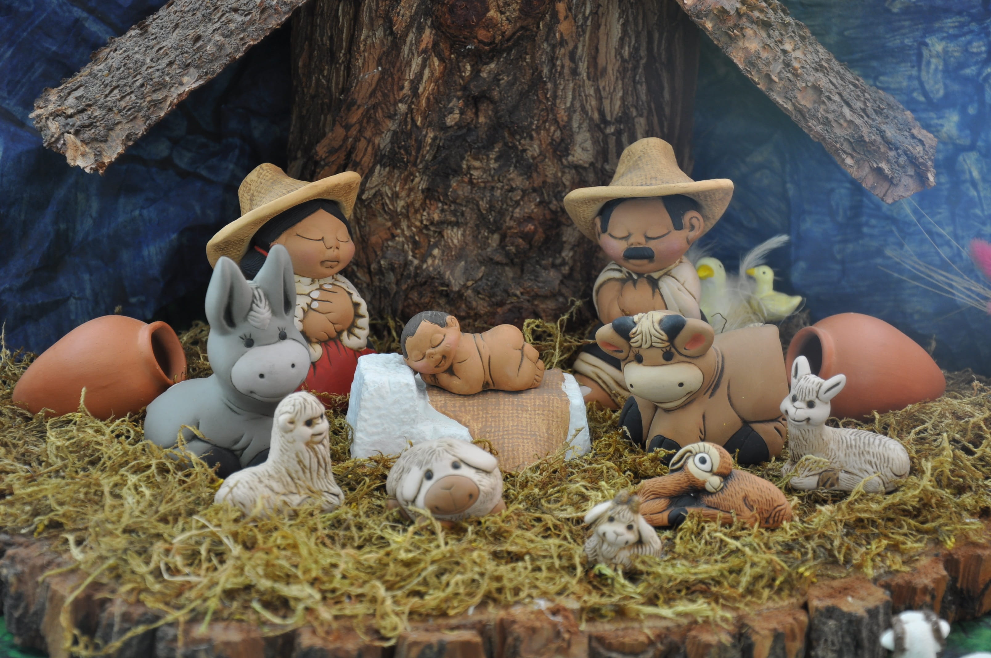 cowboy, 2K, celebration, tree, male likeness, outdoors, old, craft, toy, child jesus, tradition, Birth, manger, Catholic, representation, virgin mary, HD Wallpaper