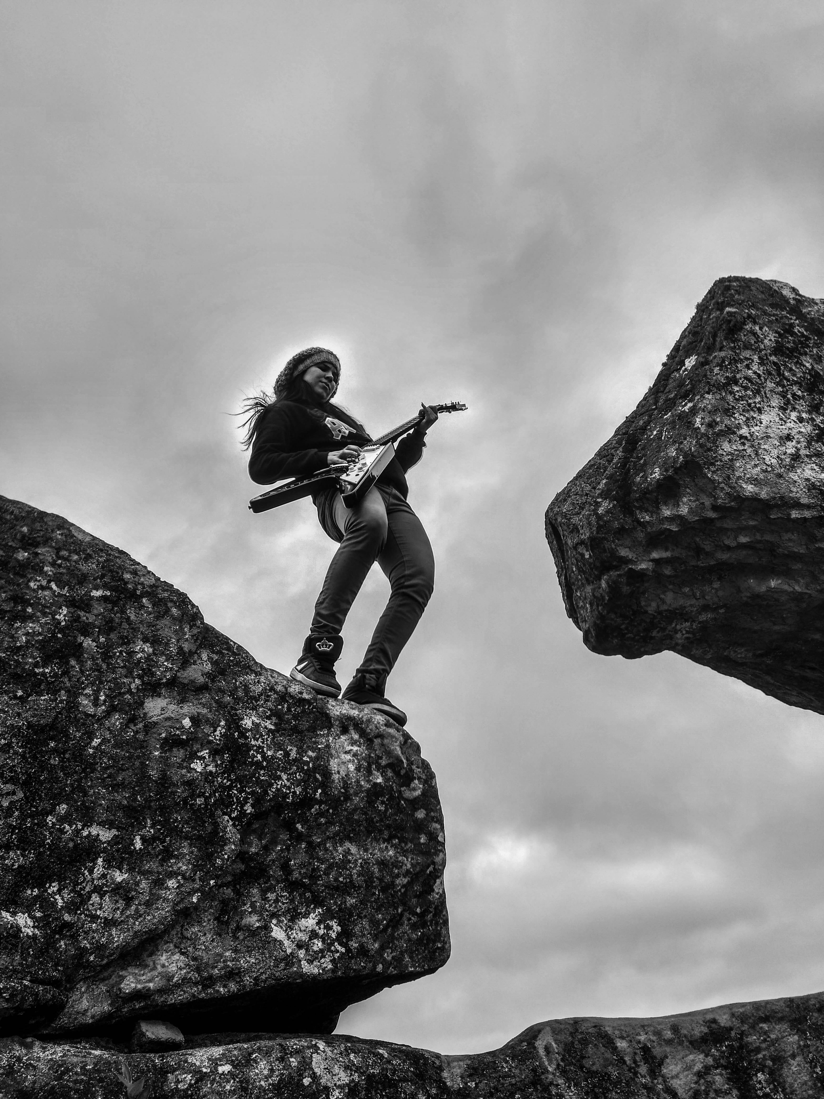 sky, guitar, women, stone, adult, lifestyles, stringed instrument, determination, musical instrument, mountain, effort, mountain climber, fashion, leisure activity, Phone HD Wallpaper
