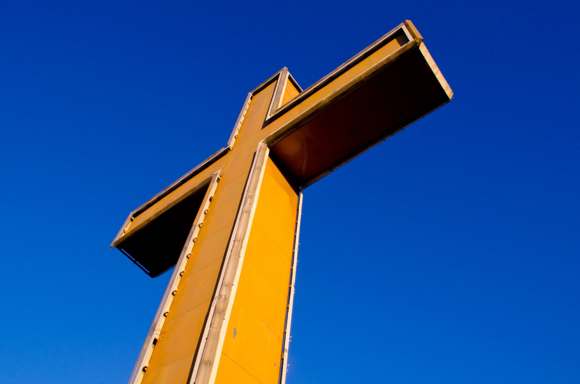 blue, faith, copy space, religious, daytime, christ, surveillance, day, outdoors, christianity, icon, gospel, communication, security, 1080P, saint southern cross, HD Wallpaper