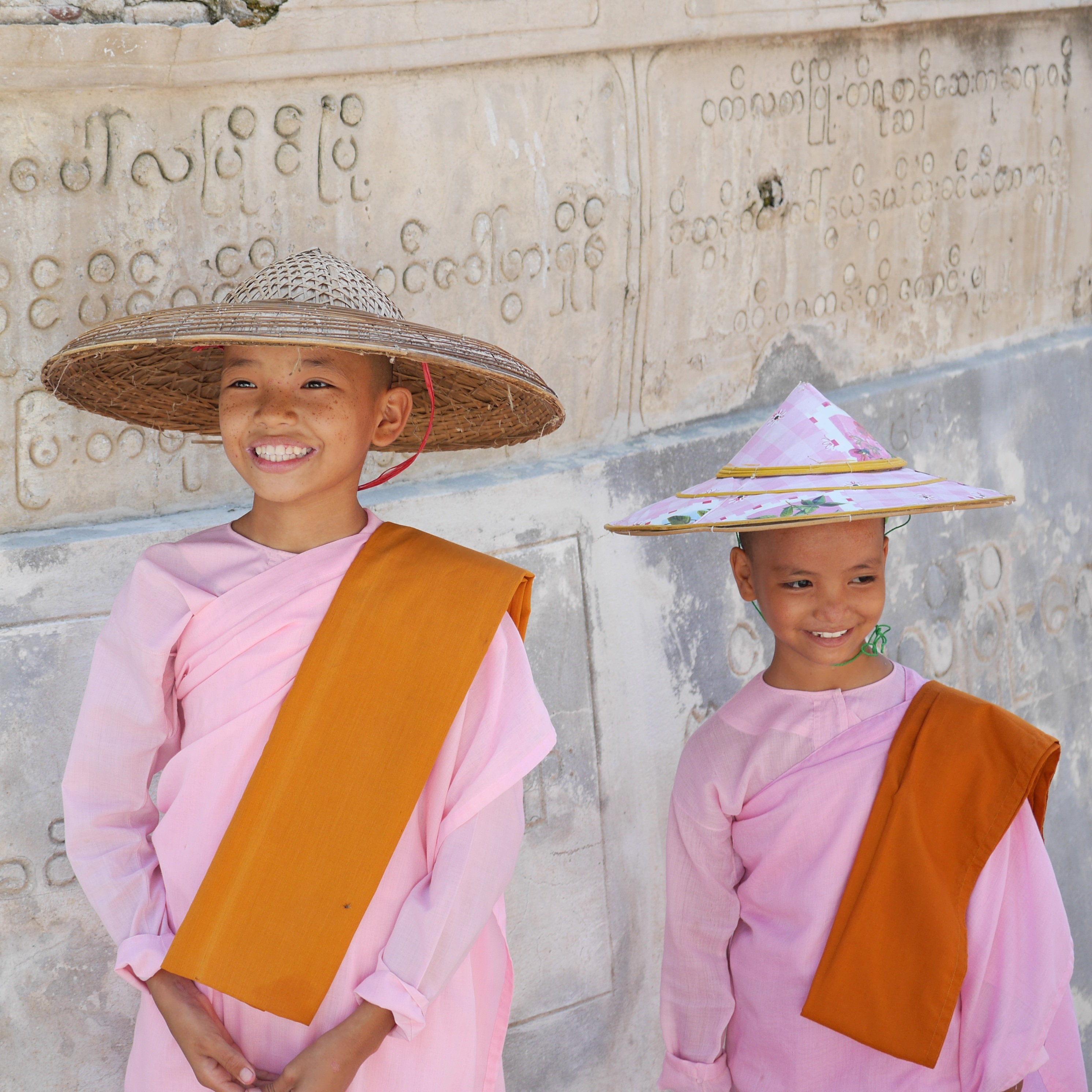 two, males, portrait, sleeved, dressed, front view, traditional clothing, s, wearing, three quarter length, nunnery, togetherness, novices, novice, pink, Phone HD Wallpaper