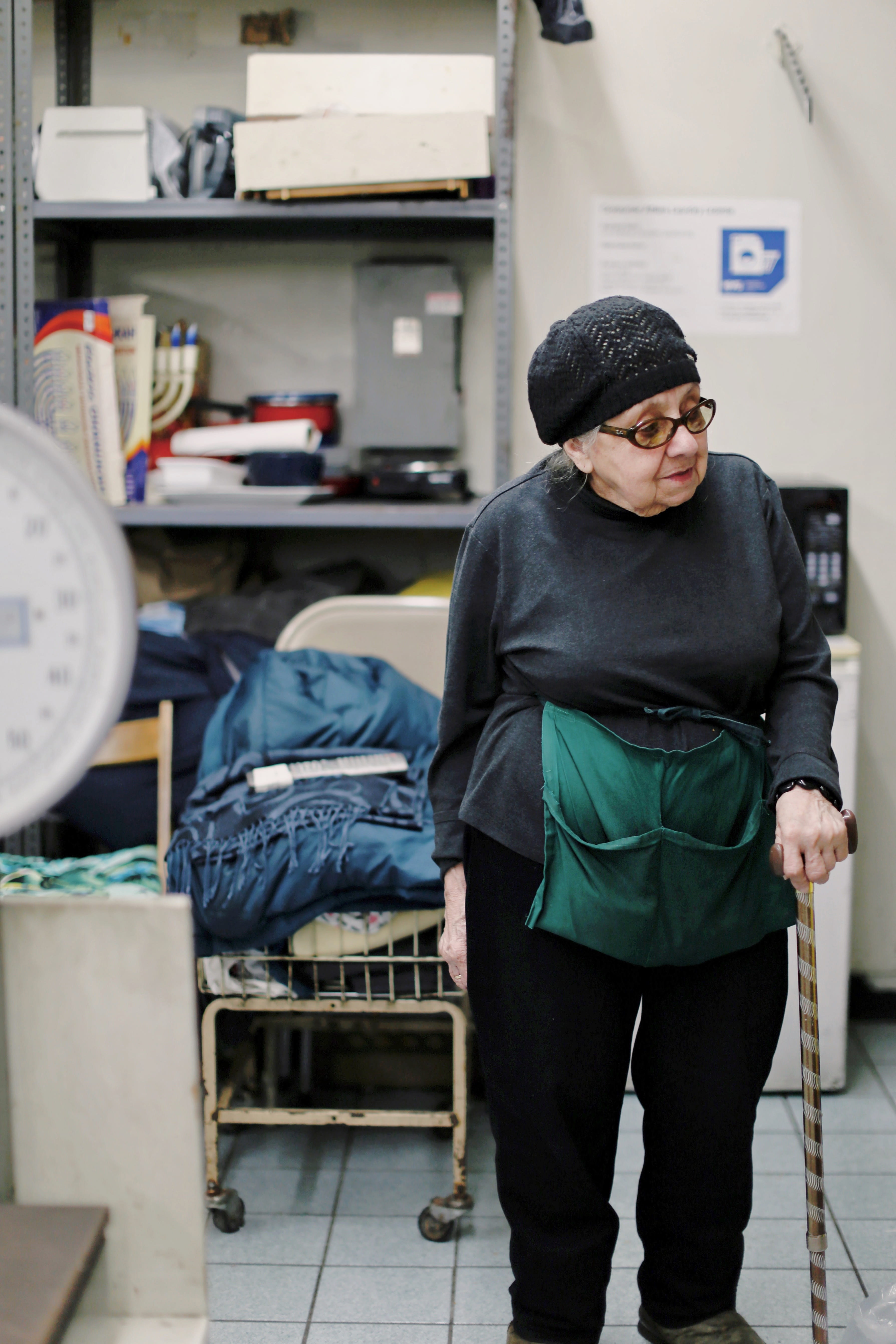 males, one person, holding, 5K, aged, pants, occupation, young adult, real people, stick, senior citizen, using, uniform, laundromat, business, standing, Phone HD Wallpaper