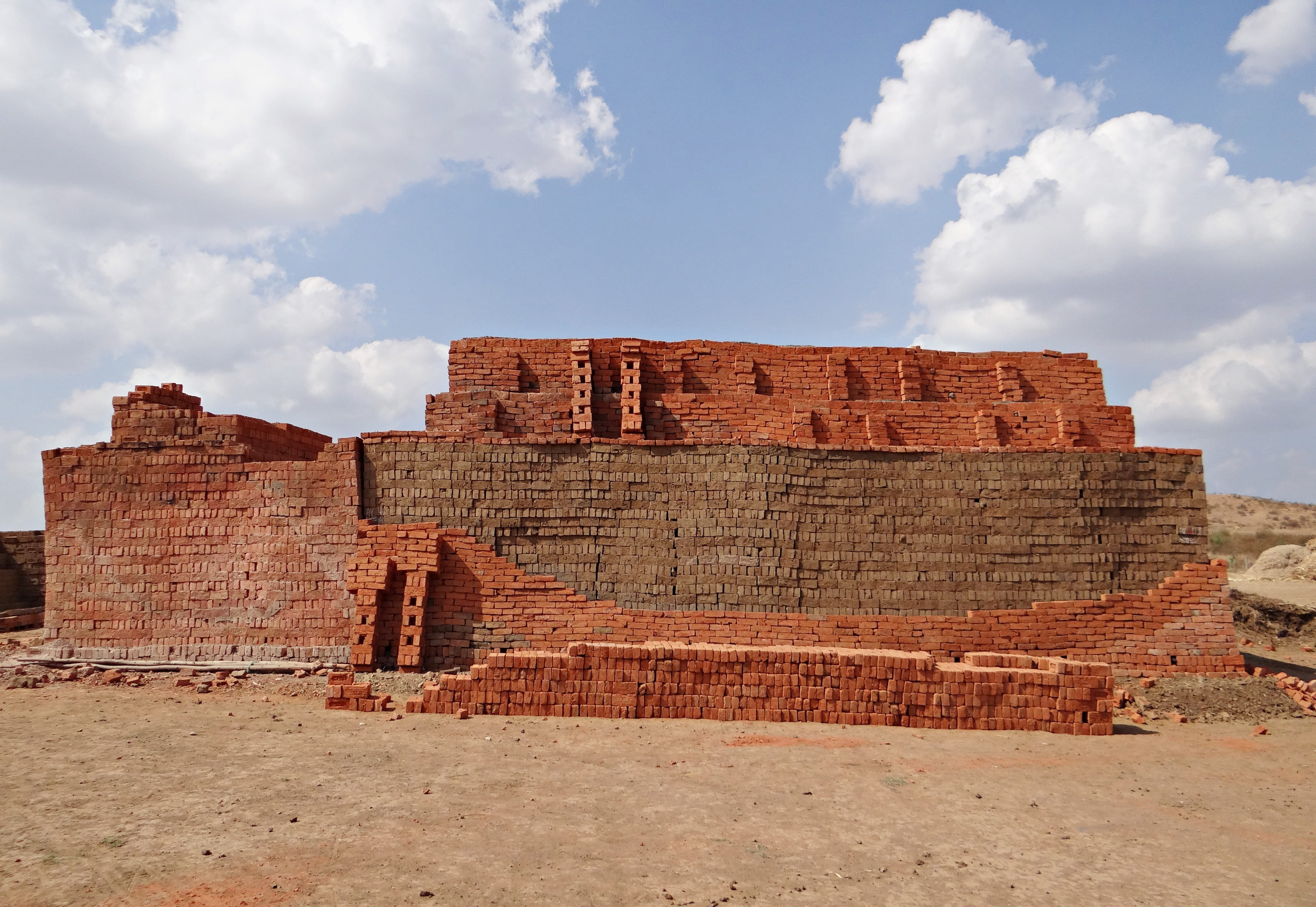 brick-making, ancient civilization, construction work, wall, bricklaying, constructing, old ruin, engineering, solid, cloud - sky, built structure, brickwork, HD Wallpaper
