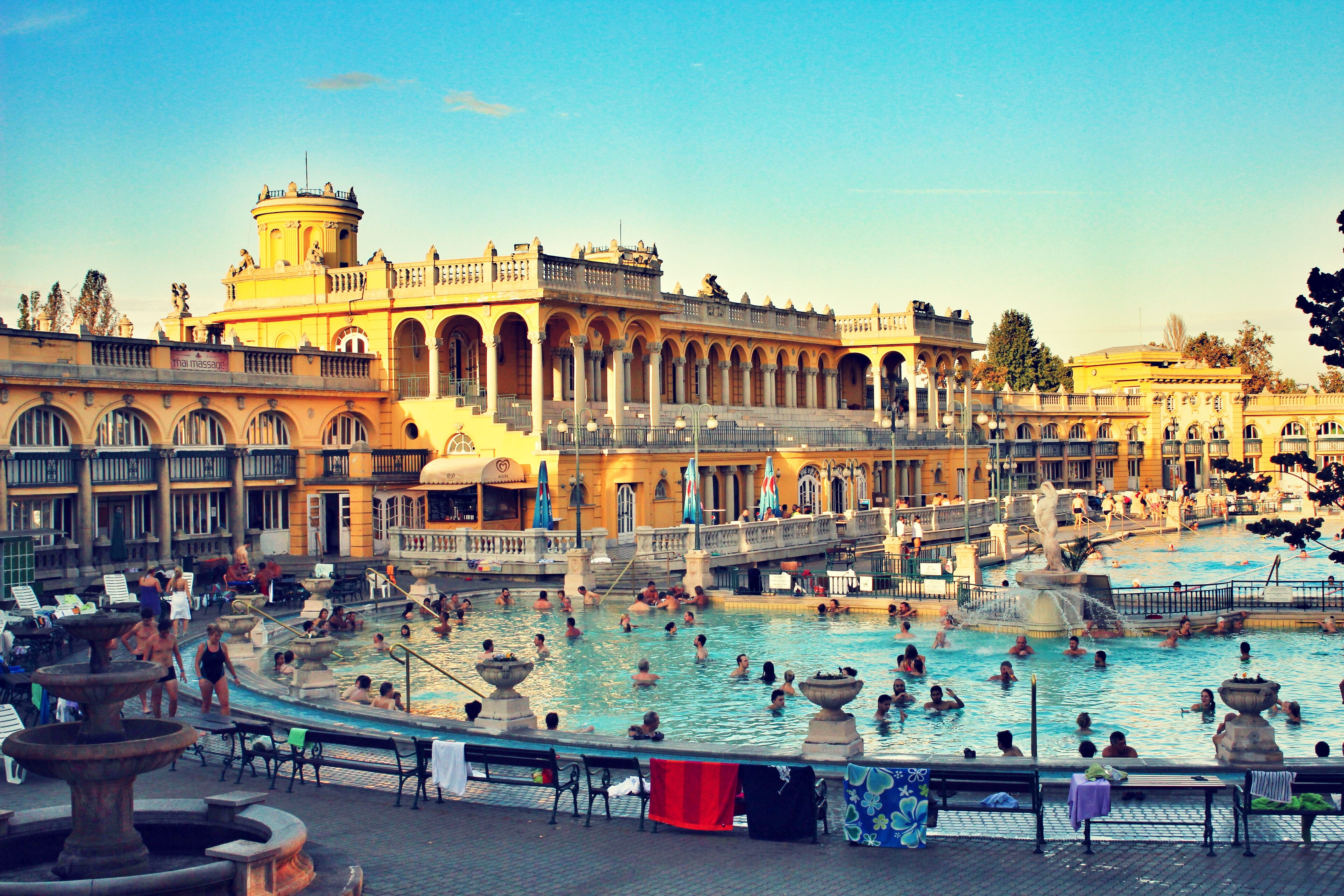 group of people, city, large group of people, building, recreation, swimming, crowd, amusement, people, nature, park, Budapest, tourist, wet, real people, HD Wallpaper