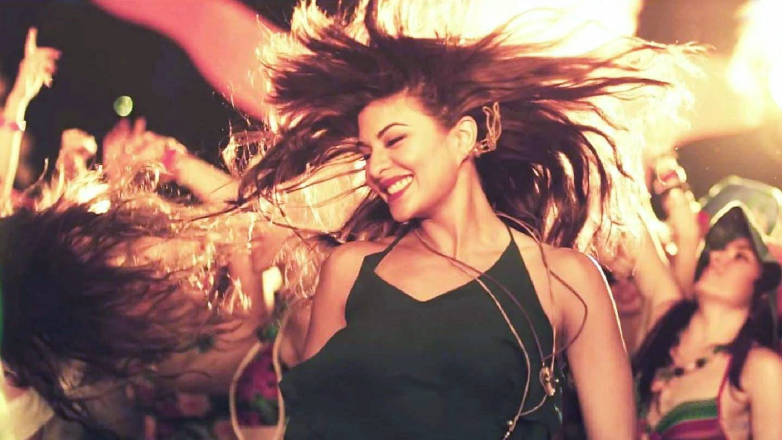 720P, jacqueline, roy, fernandez, movie, photoshoot, HD Wallpaper