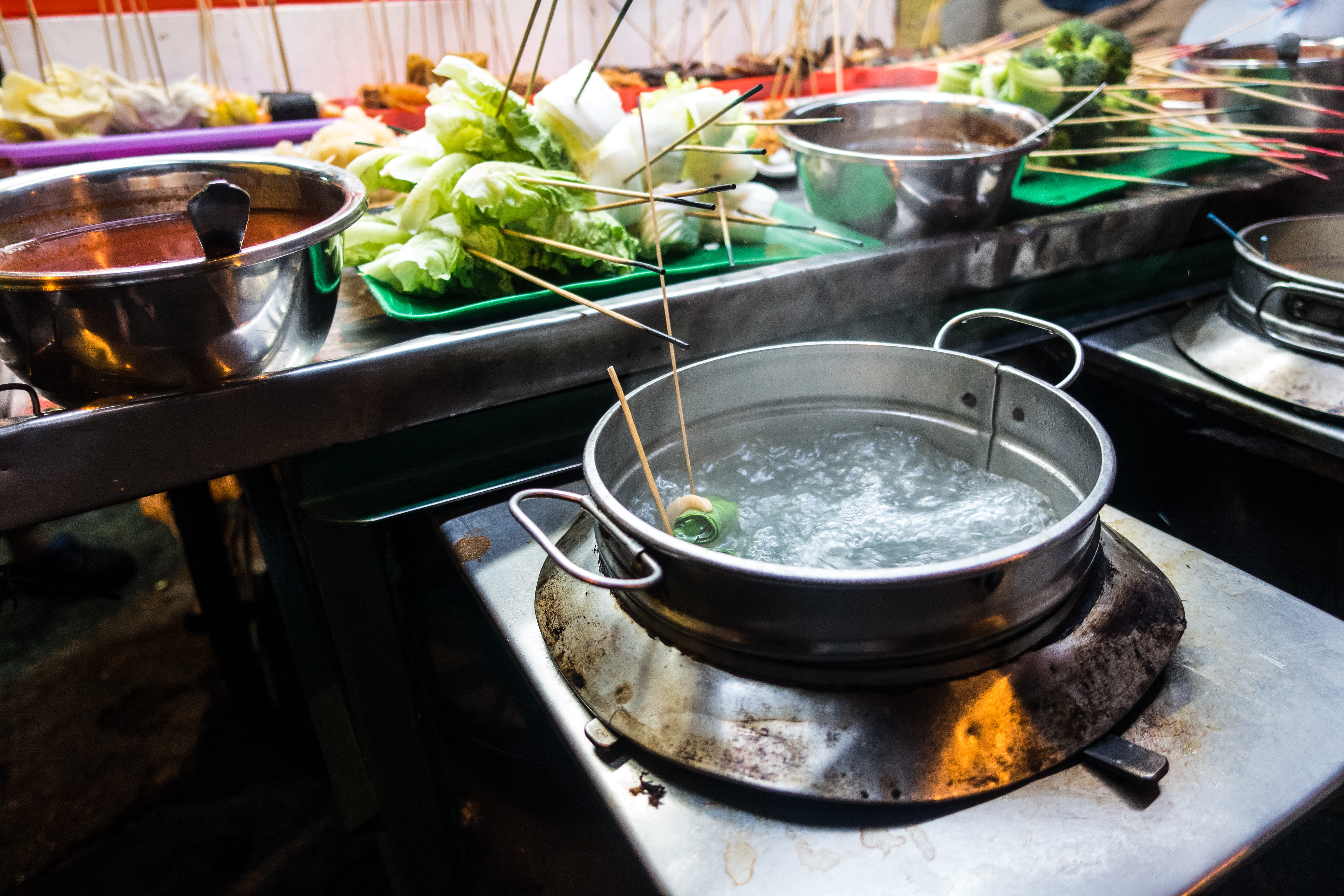 5K, street food, Lok Lok, no people, home, lok, flame, asian, Malaysian, kitchen utensil, focus on foreground, burner - stove top, cooking utensil, Malaysia, HD Wallpaper