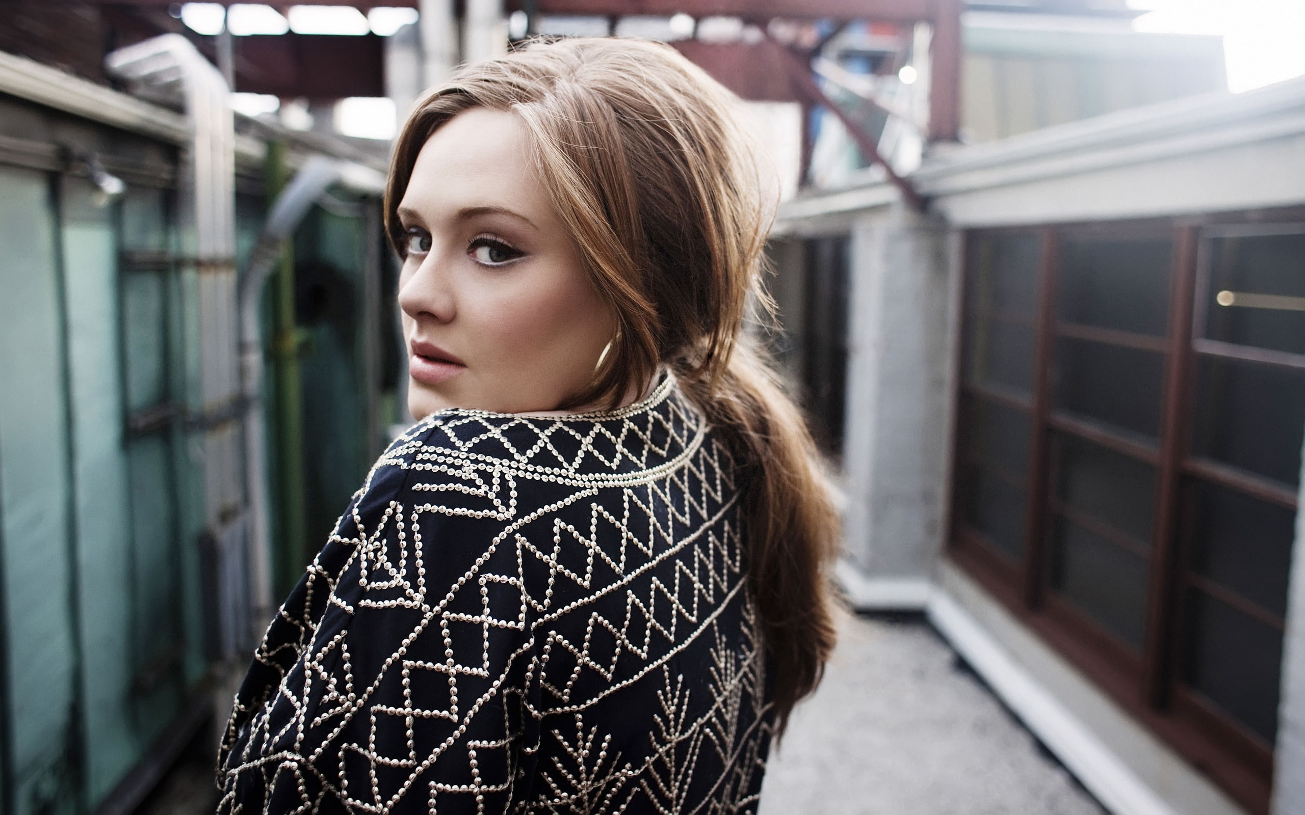 tops, 2K, women, adele singer, black, celebs, celebrities, artist, gray, adele, s, celebrity, HD Wallpaper