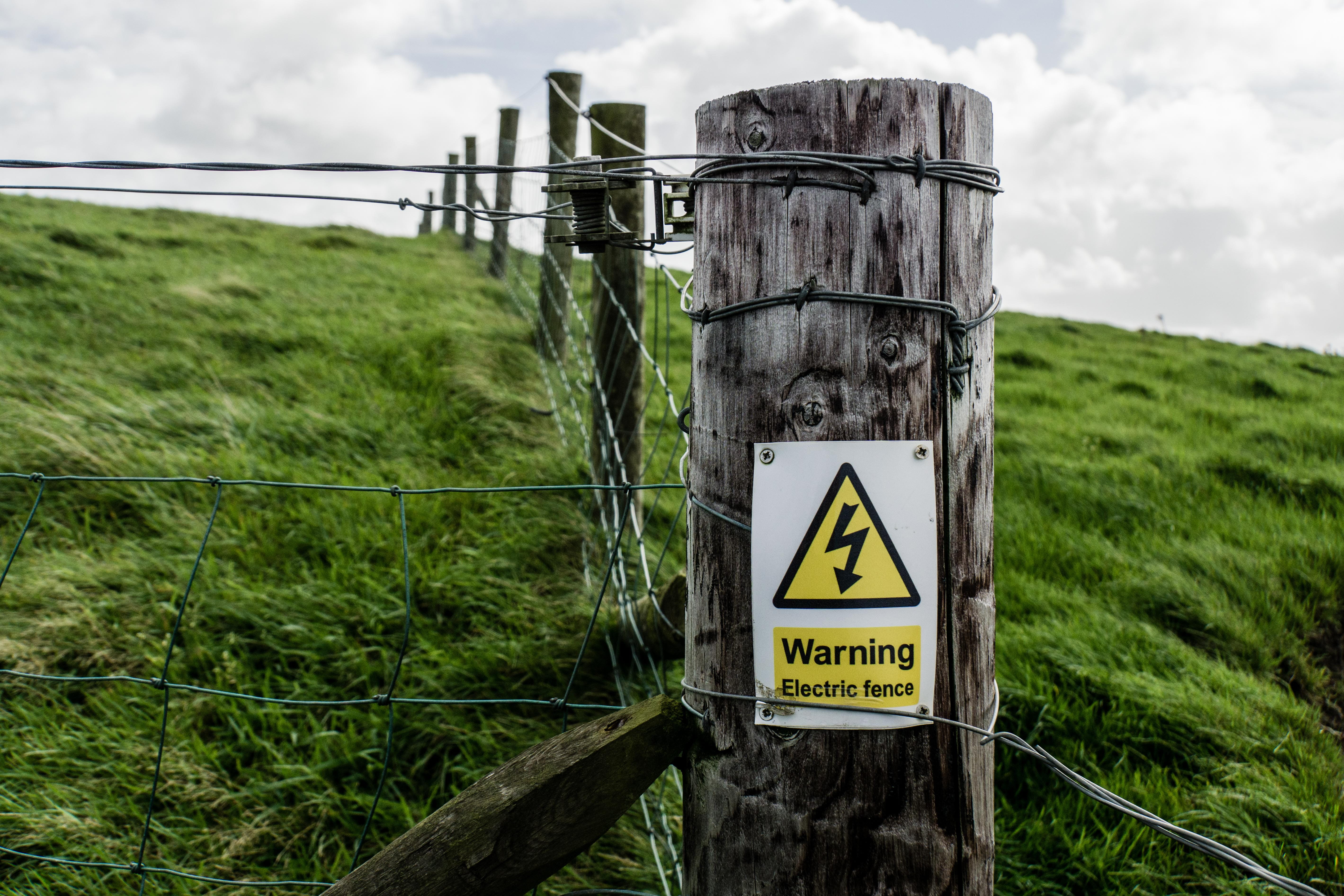 grass, wire, barbed wire, text, barrier, fence, warning, cloud - sky, no people, protection, sky, land, cliffs of moher, nature, stopsign, communication, HD Wallpaper