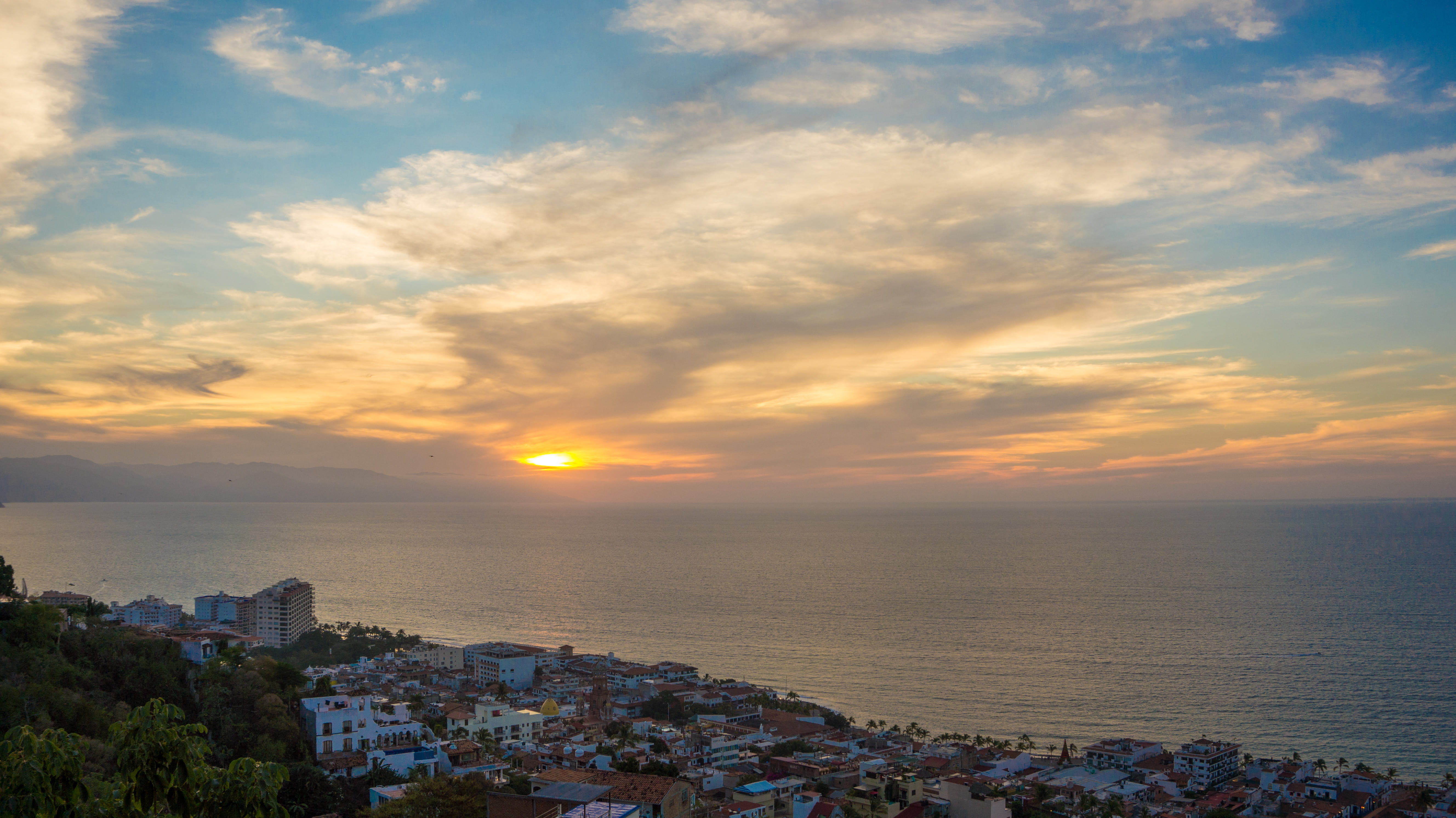 land, beauty in nature, cielo, water, blue, residential district, cityscape, mexico, beach, sunset, scenics - nature, no people, sky, architecture, cloud - sky, HD Wallpaper