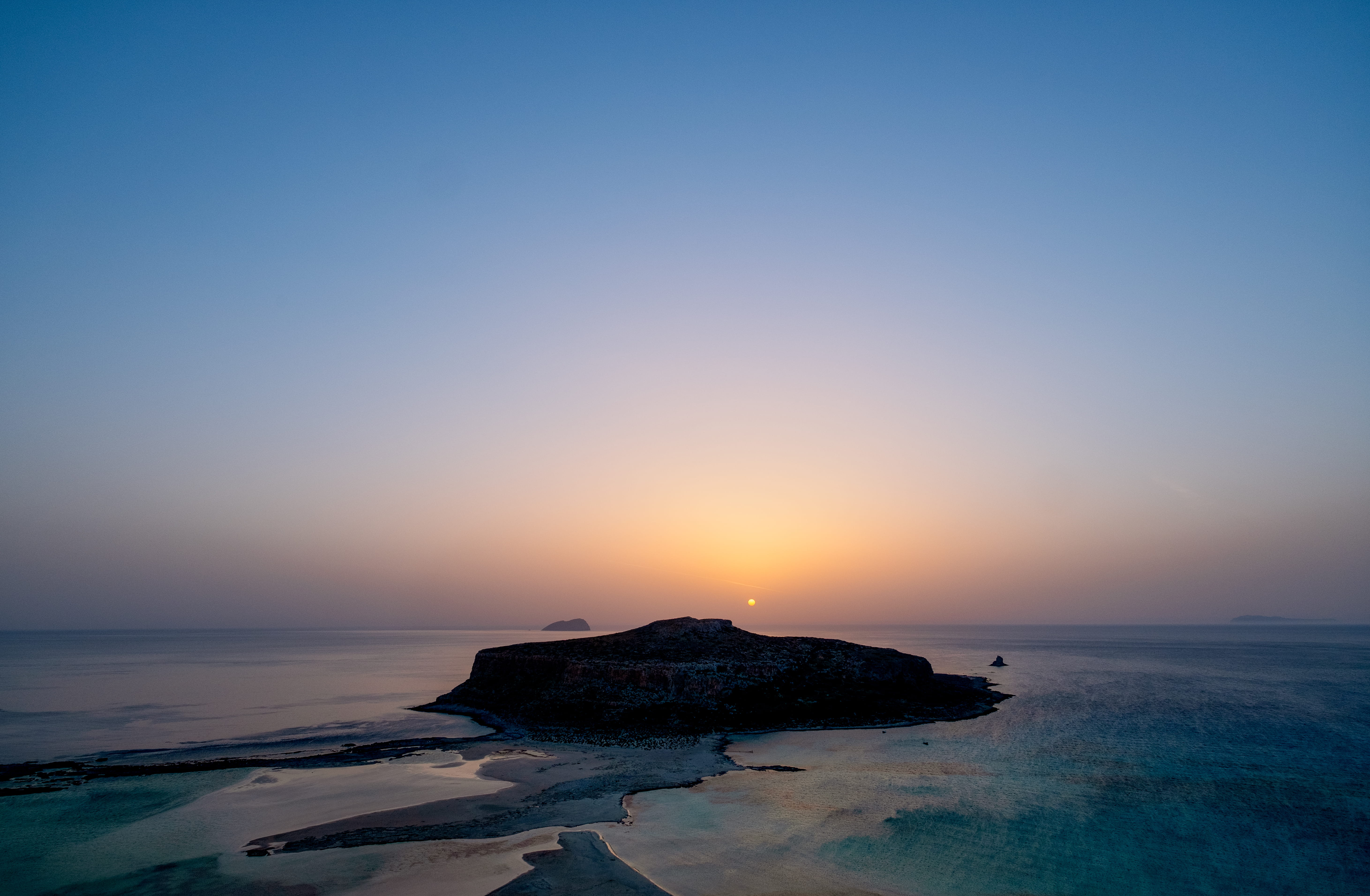 solid, rock - object, animal, environment, outdoors, balos lagoon, lonely, tranquility, nature, peace, sky, sea, beach, fragile, beauty in nature, scenics - nature, HD Wallpaper