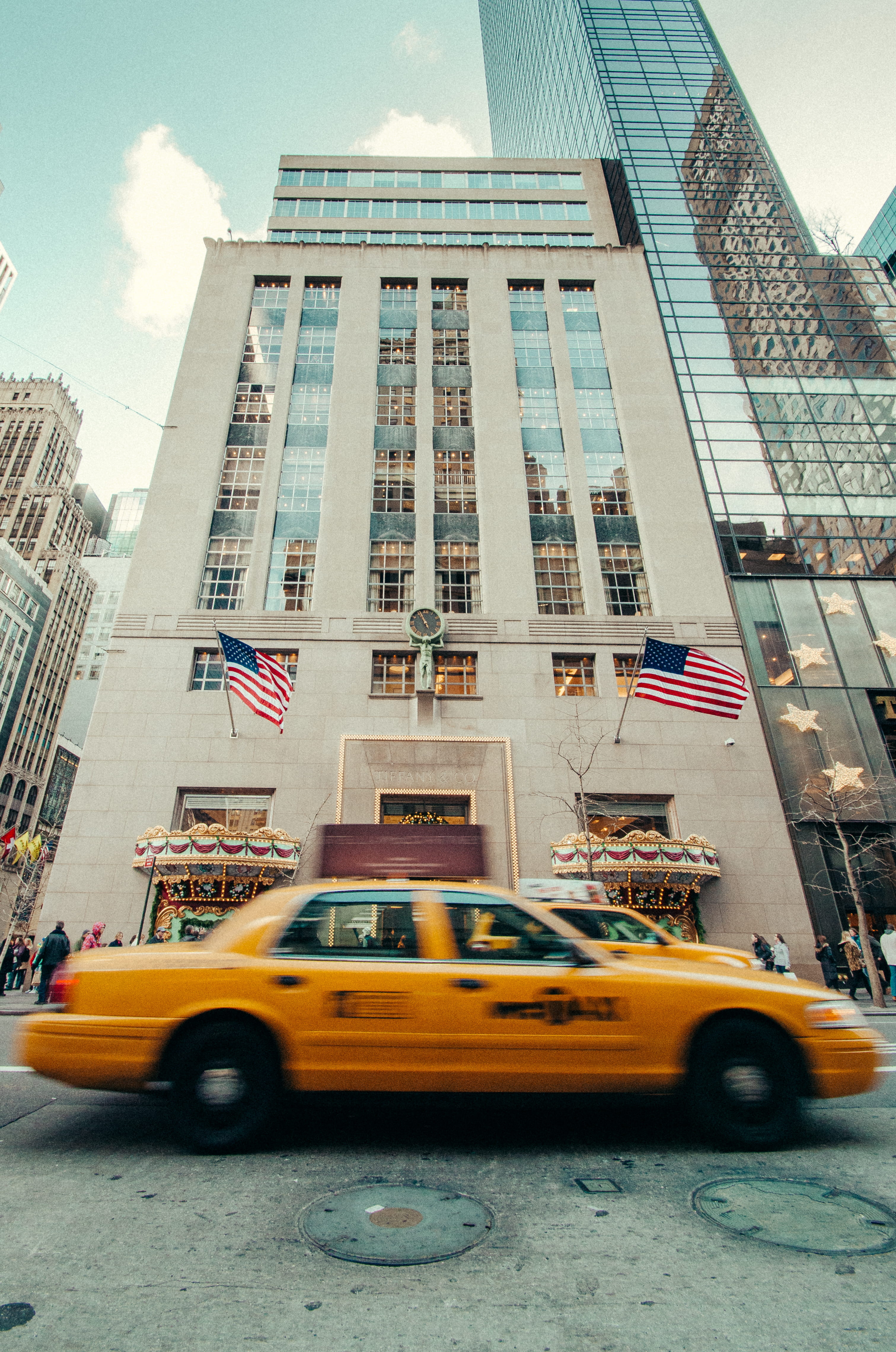 nyc, day, yellow, ny cab, 5th ave, yellow taxi, skyscraper, city life, architecture, moving, traveling, travel, street, 4K, outdoors, two, gray, city street, Phone HD Wallpaper