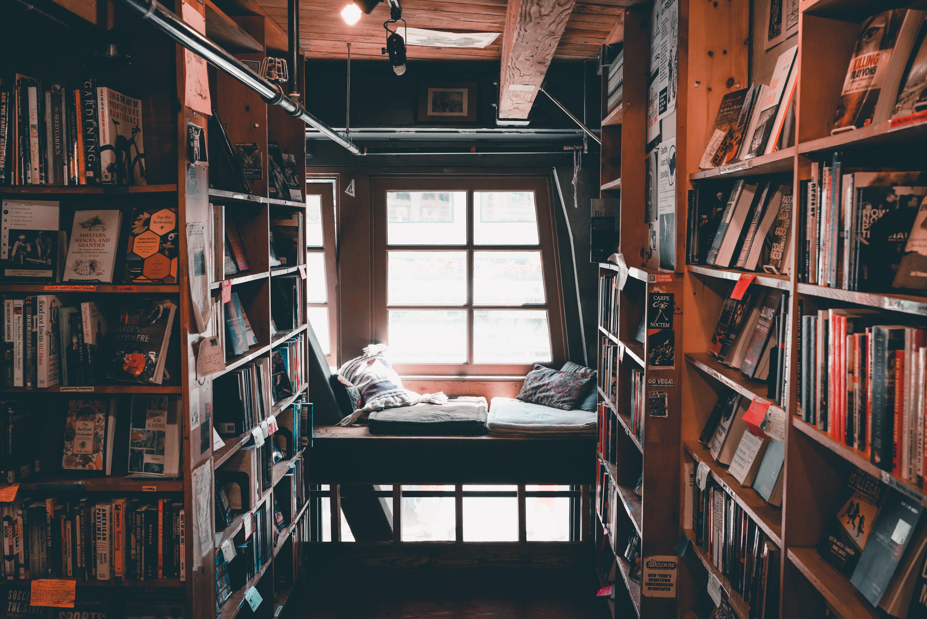 2K, reading, library, history, book, old-fashioned, house, old, cosy, wood - Material, cool, interior, wisdom, window, window light, learning, pillow, HD Wallpaper