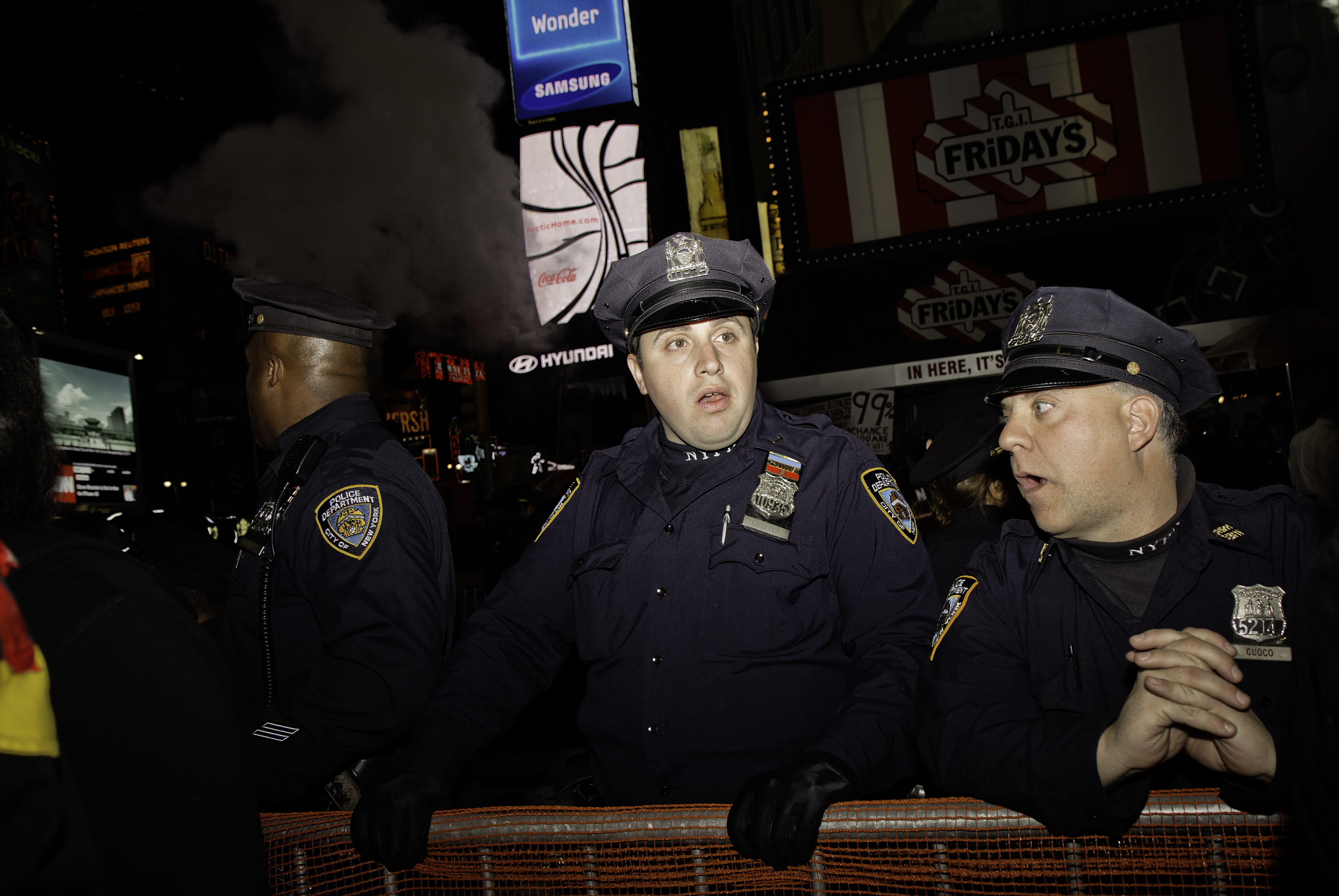 portrait, government, standing, waist up, uniform, cops, real people, men, hat, time square, people, night, looking at camera, front view, times square, HD Wallpaper