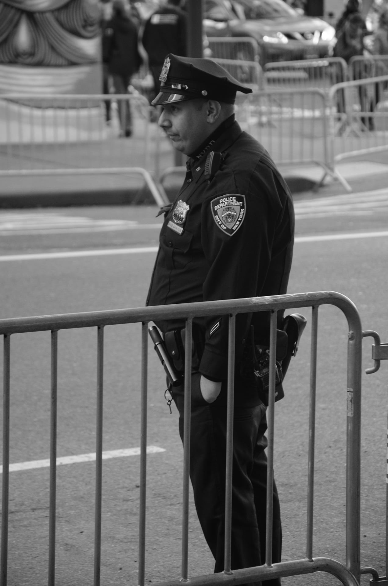 real people, lifestyles, focus on foreground, new, authority, nyc, enforcement, nypd, young adult, 1080P, incidental people, standing, clothing, 911, policeman, Phone HD Wallpaper