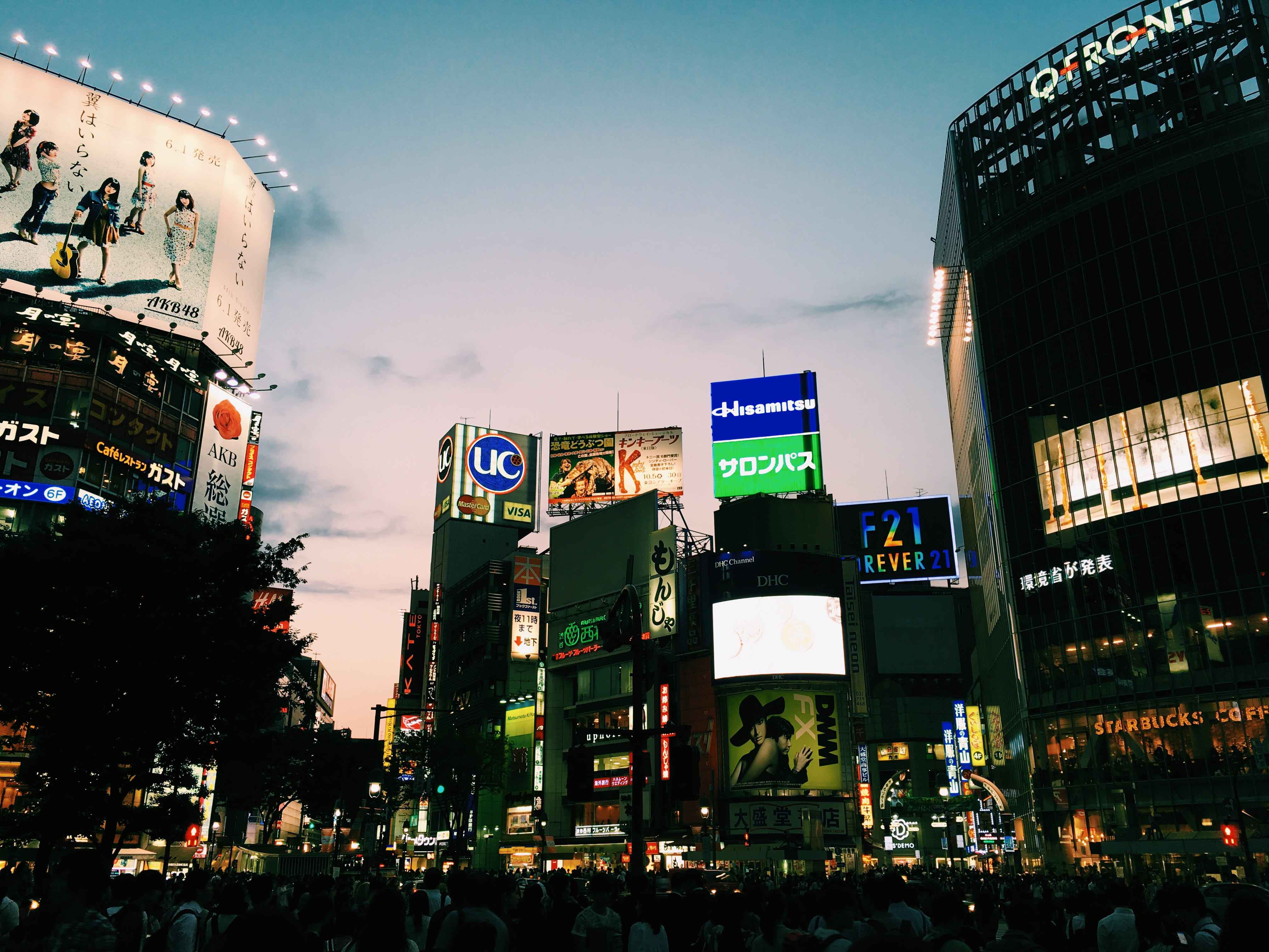 city, sky, neon, billboard, street, illuminated, large group of people, built structure, office building exterior, twilight, building, tokyo, building exterior, HD Wallpaper