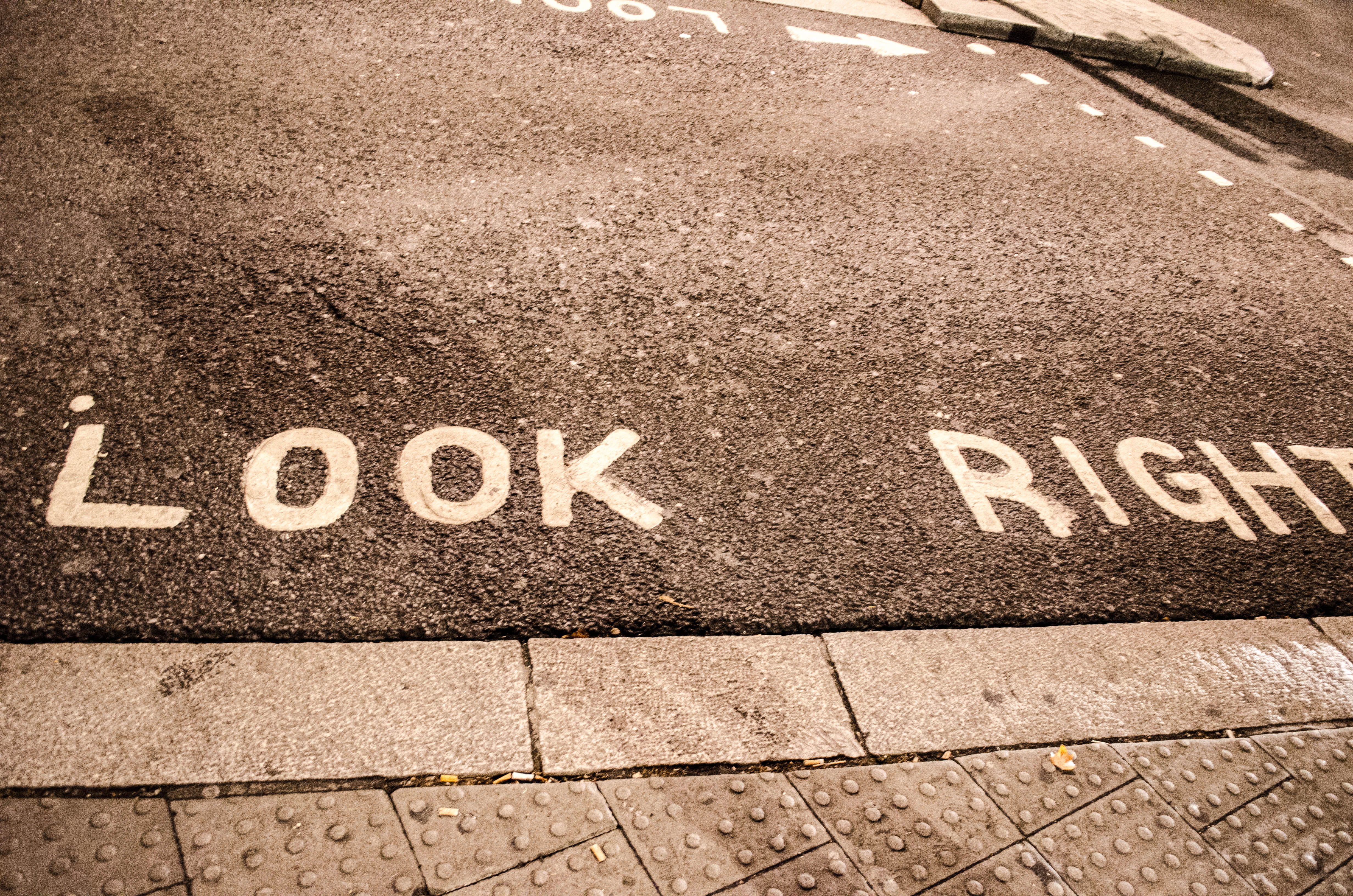 high angle view, city, message, no people, capital letter, 4K, paving stone, road, sign, guidance, transportation, western script, symbol, day, verenigd koninkrijk, HD Wallpaper