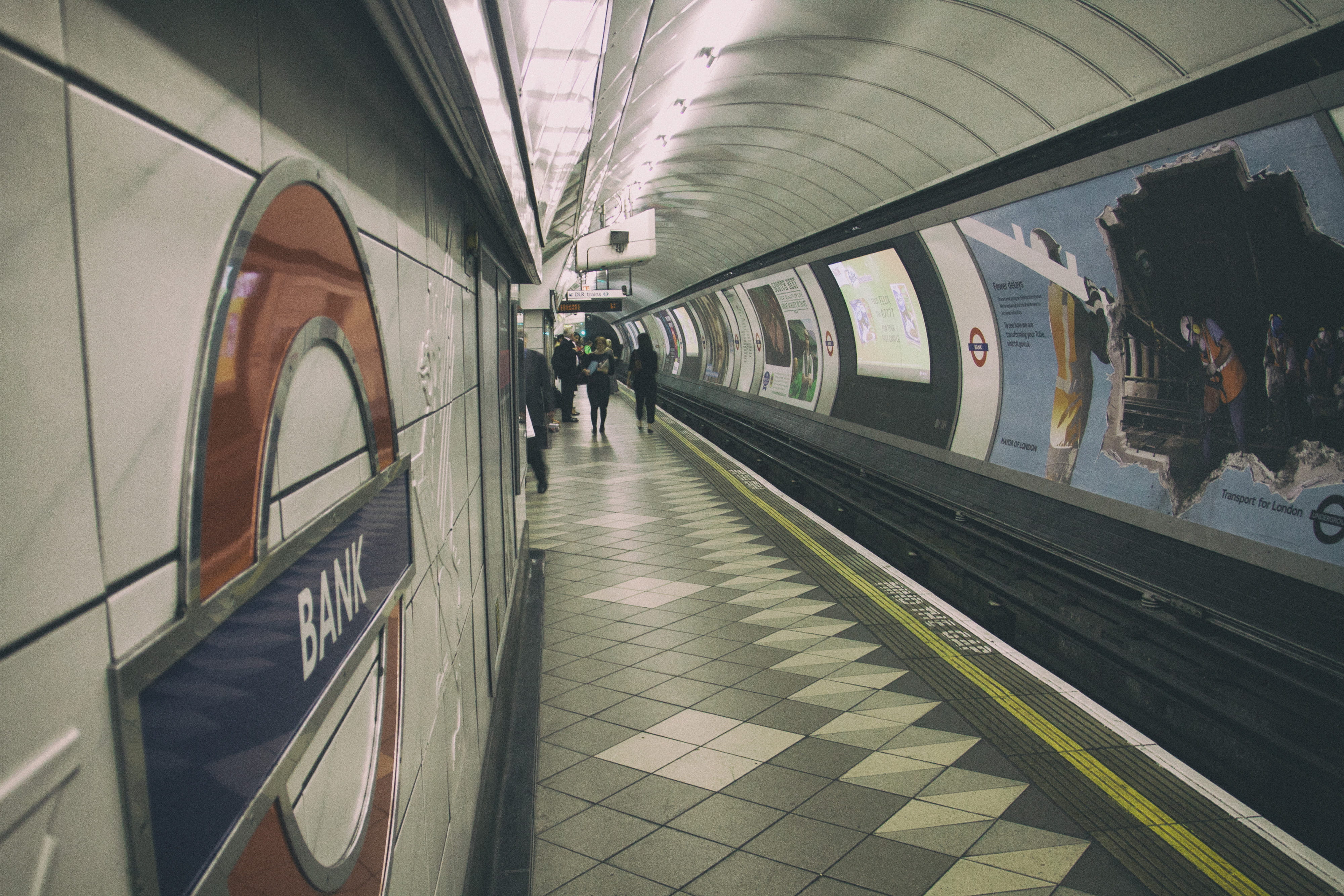 people Traveling, urban, group of people, rail transportation, people, passenger, train, waiting, underground, london, track, real people, mode of transportation, HD Wallpaper