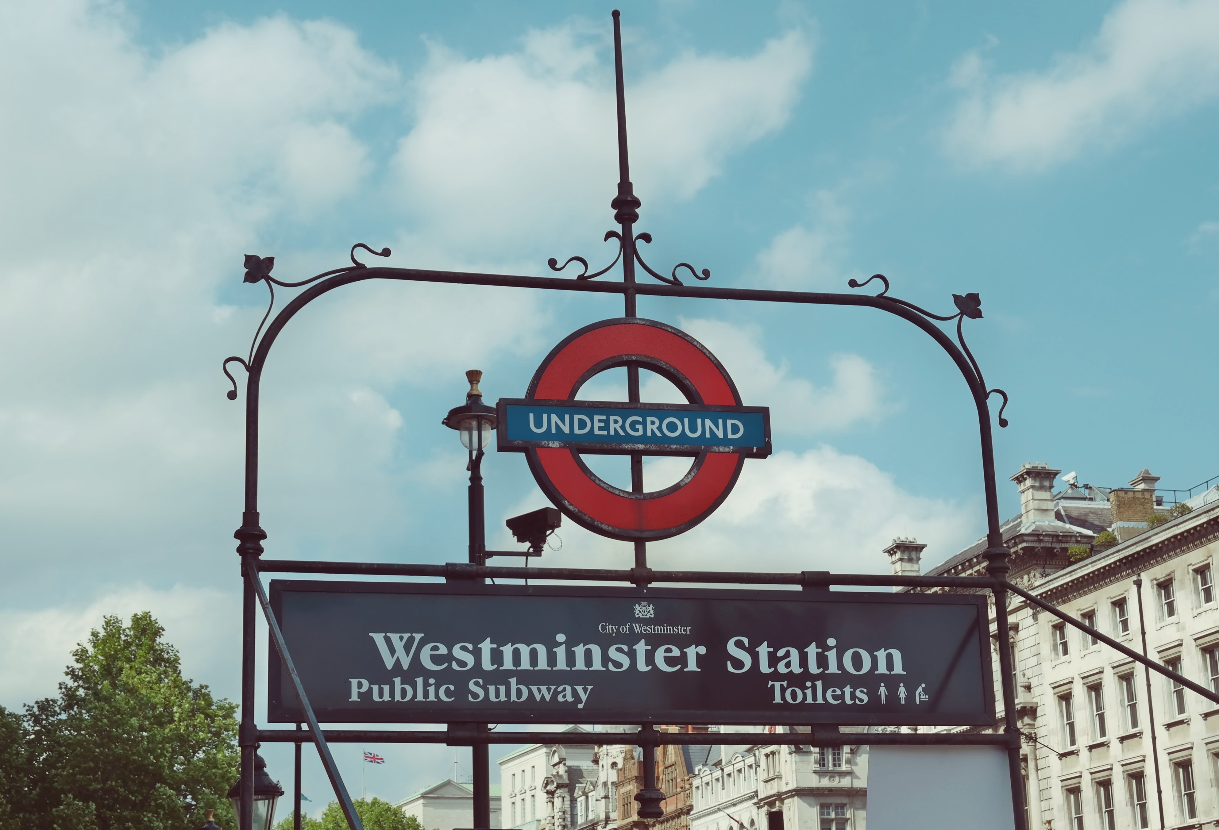 low angle view, information sign, sign, europe, uk, city, travel, metro, english, day, united kingdom, script, public, england, london, cloud - sky, urban, HD Wallpaper