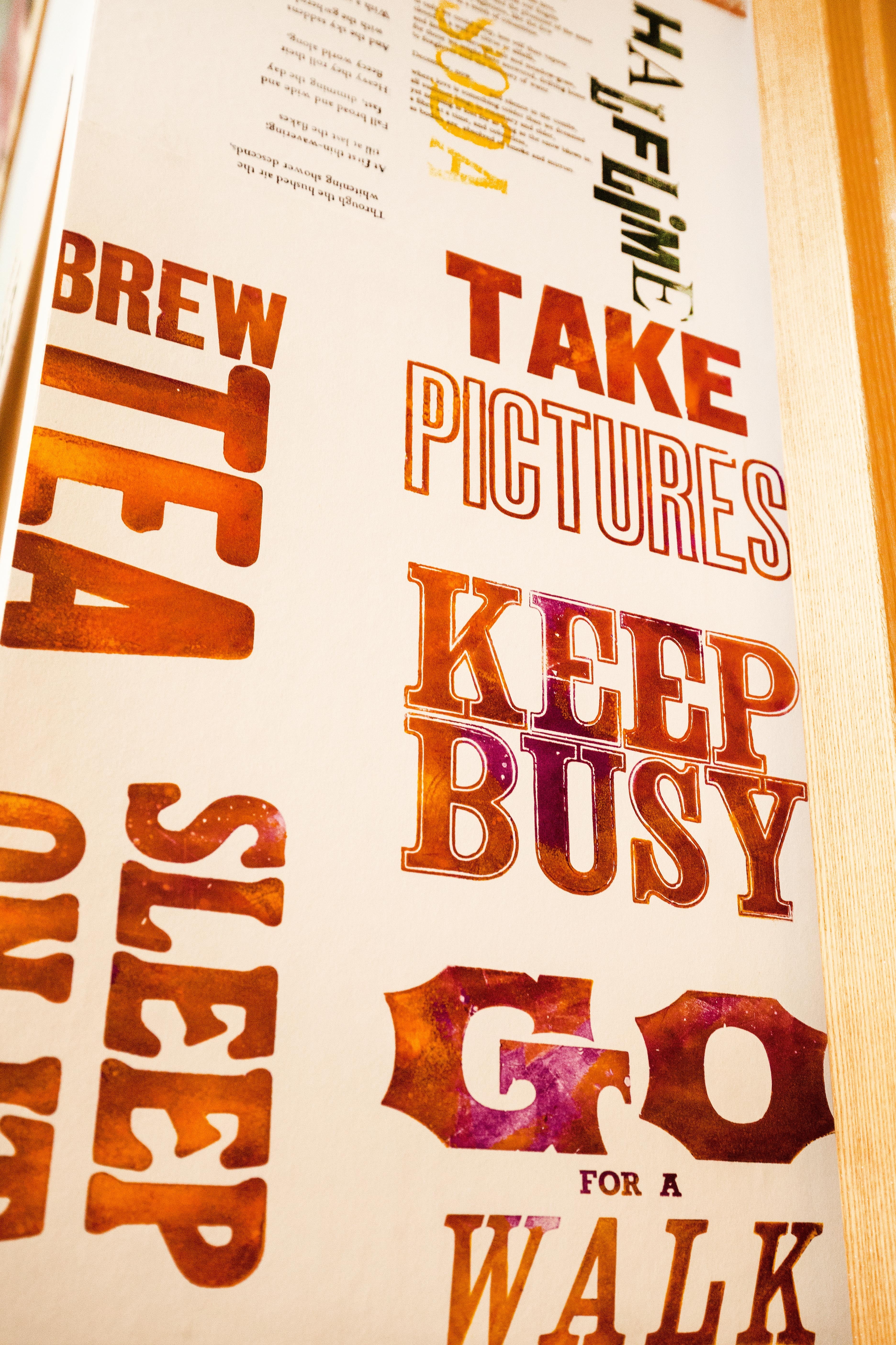 indoors, slogan, still life, text, western script, rows, food, no people, letter, information, non-western script, sign, number, capital letter, food and drink, Phone HD Wallpaper