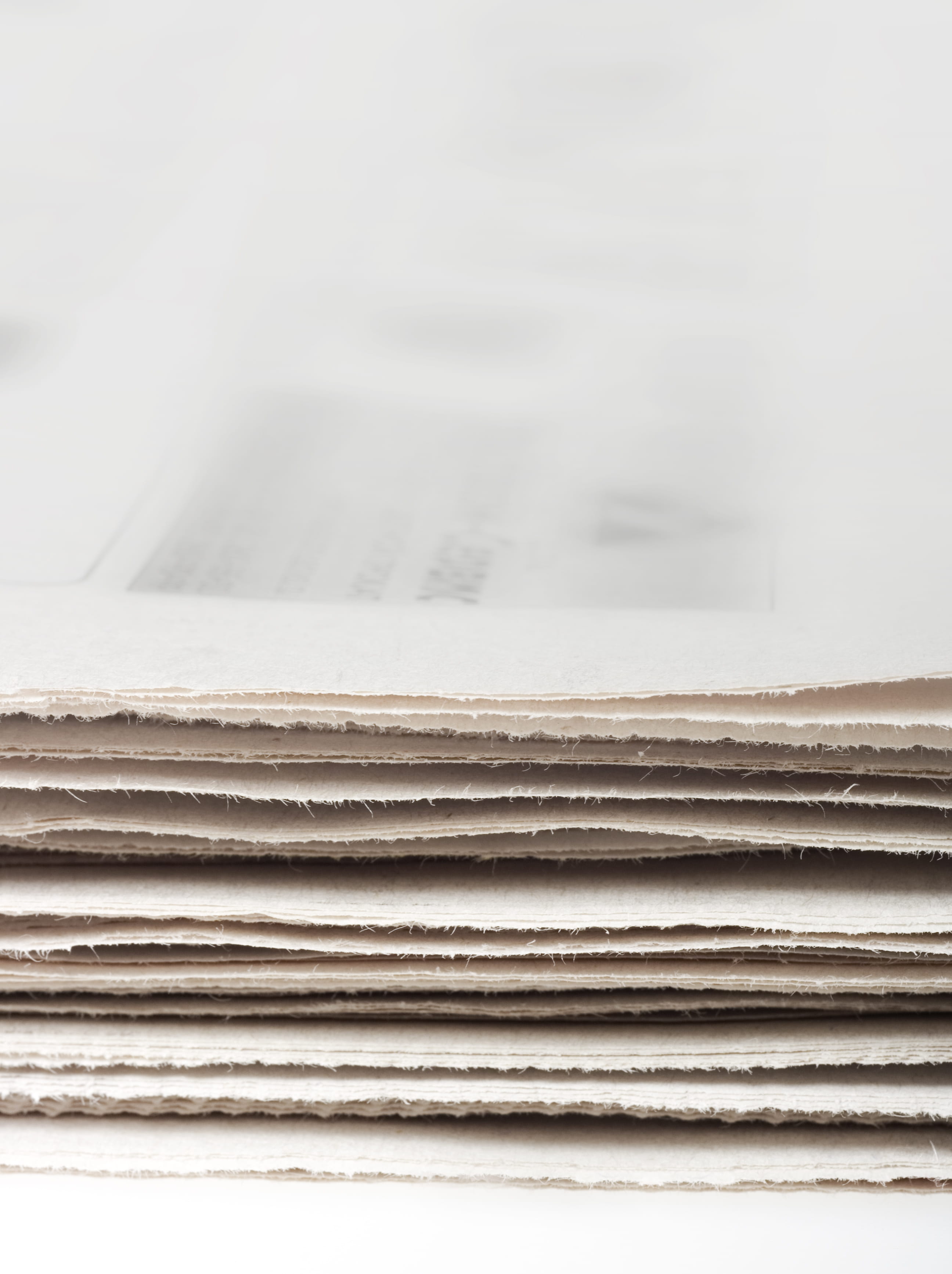 writing, still life, office, printed media, artsandentertain, close-up, paper, focusonforegroun, full frame, themedia, copy space, dailynewspaper, tabloid, Phone HD Wallpaper
