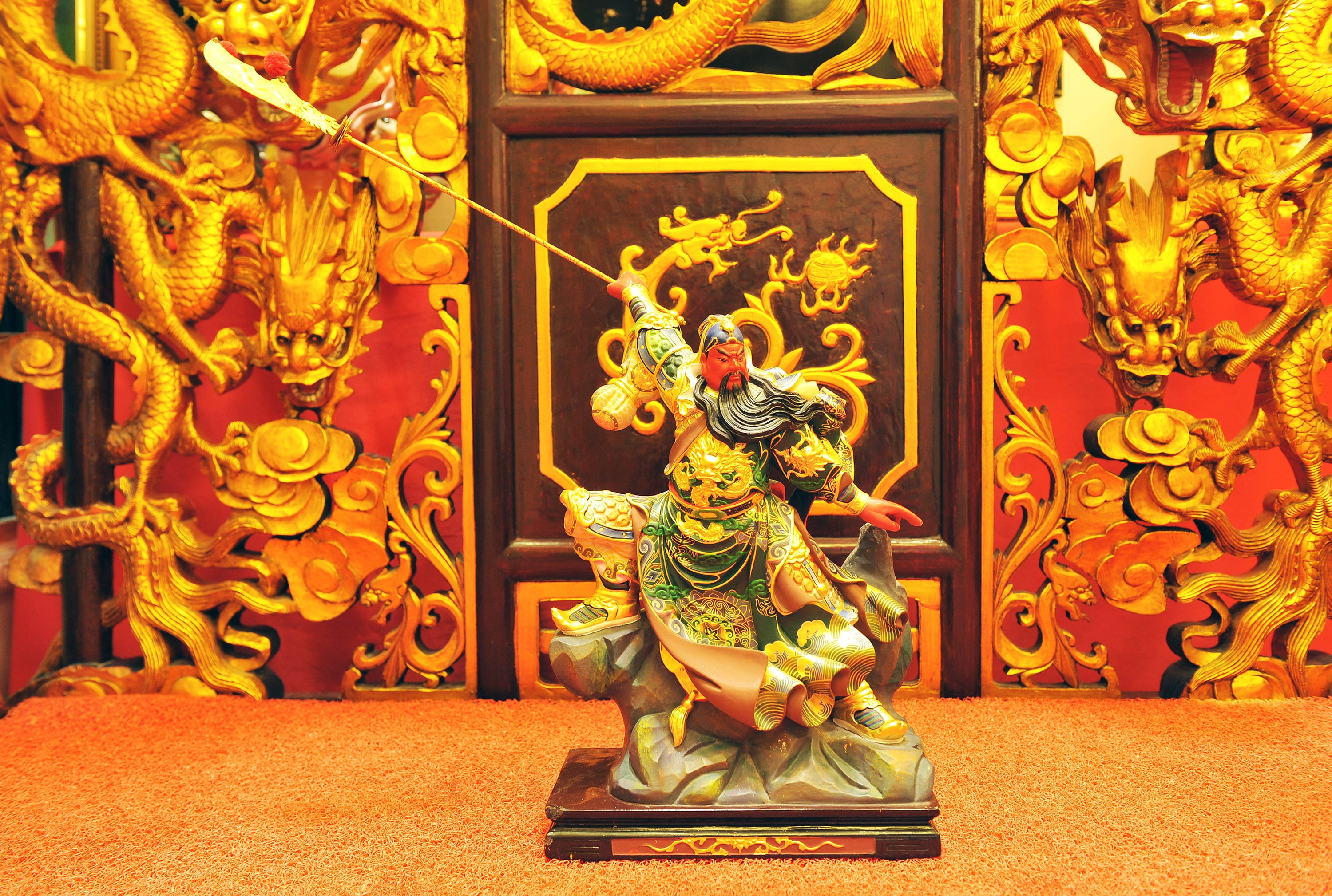 statue, Malaysia, outdoors, building, gold, built structure, 2K, representation, male likeness, architecture, spirituality, Guan Gong, human representation, HD Wallpaper