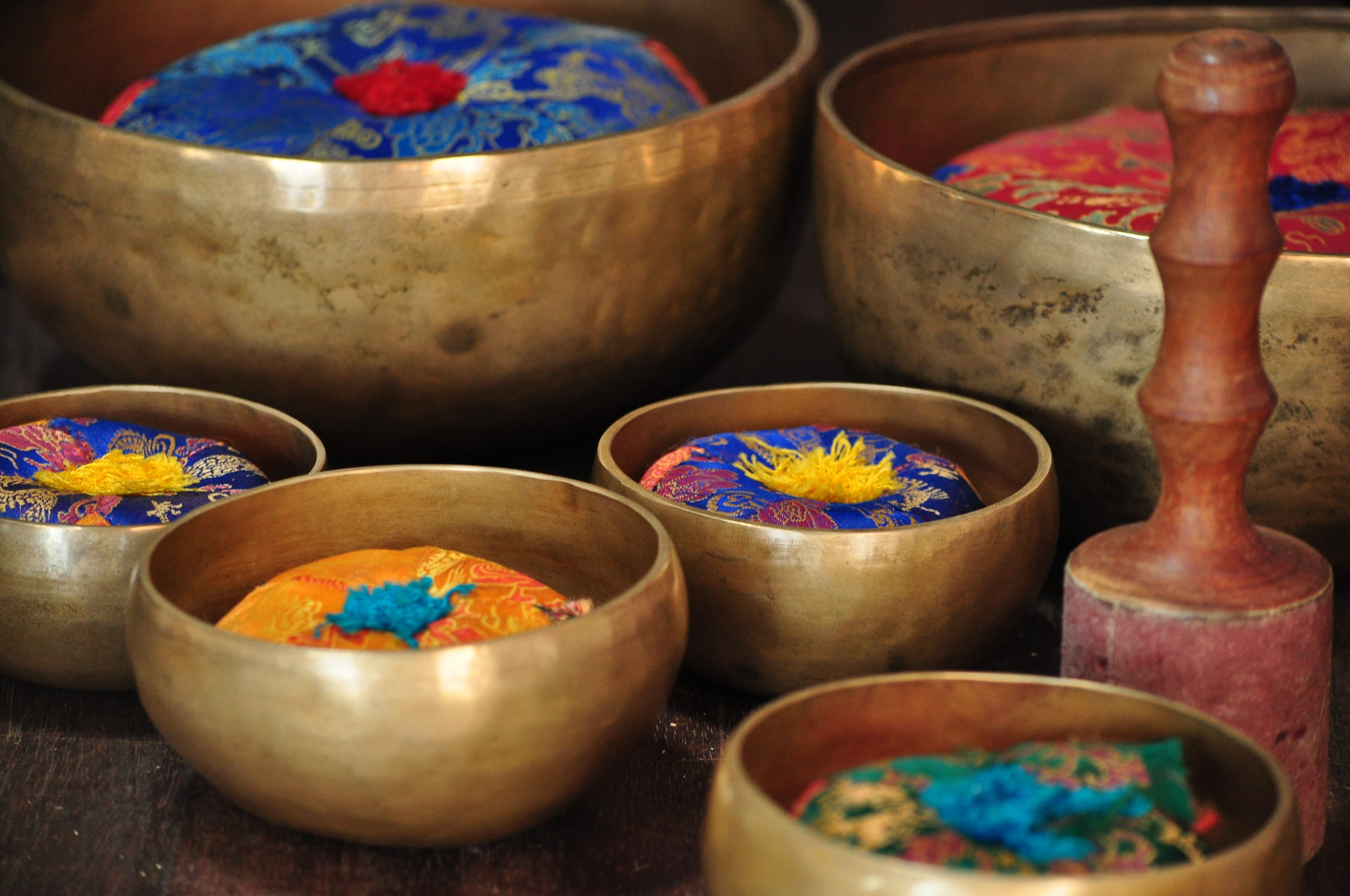 art and craft, ceramics, indian food, 4K, ethnic, market, meditation, clay, multi colored, percussion, close-up, craft, bowl, variation, spice, kitchen utensil, HD Wallpaper
