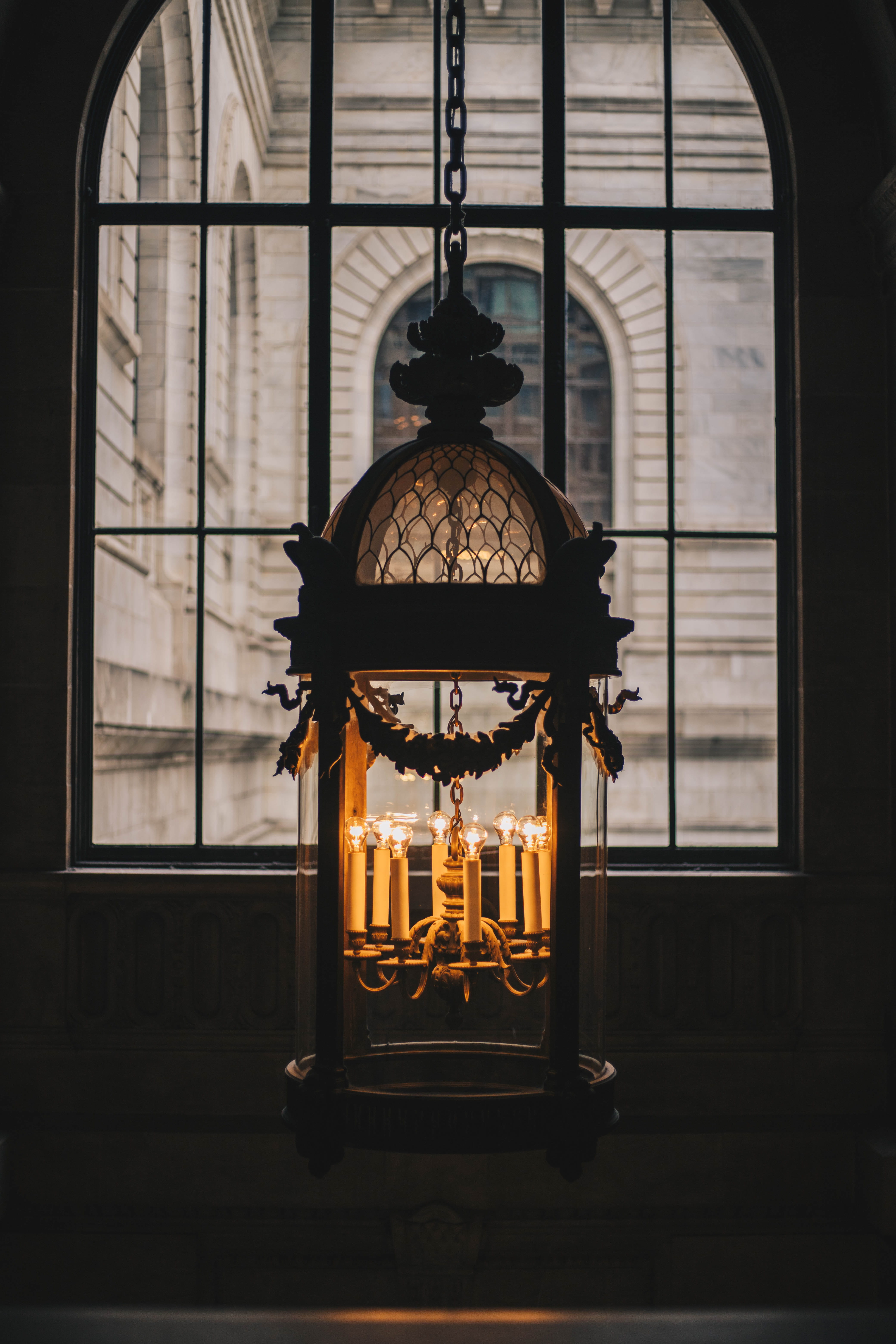 pendant light, no people, glass - material, ceiling, architecture, lighting equipment, hanging, illuminated, gong, lantern, pattern, tower, clock, light fixture, Phone HD Wallpaper
