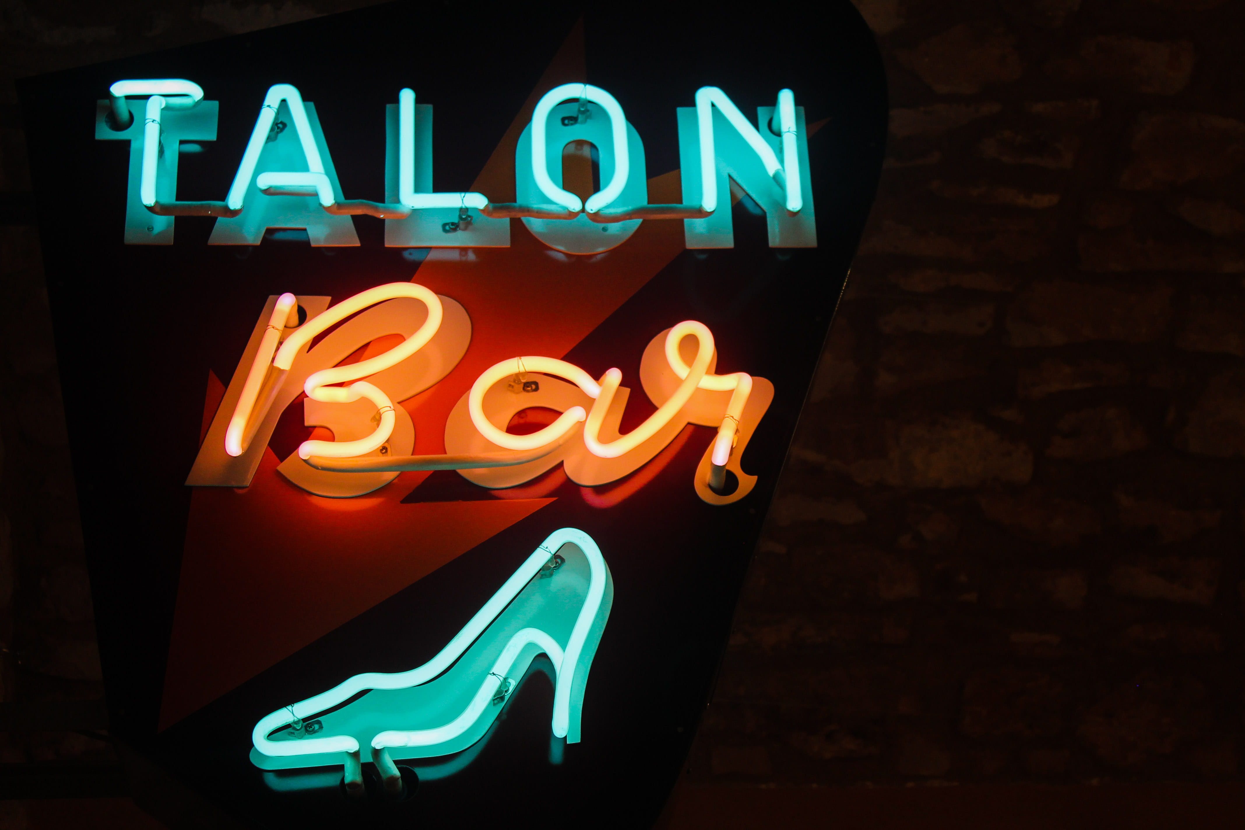 4K, neon, urban, illuminated, lighting, wall, sign, blue, vector, building, evening, lighted sign, architecture, illustration, night, talon, pub, nightlife, HD Wallpaper