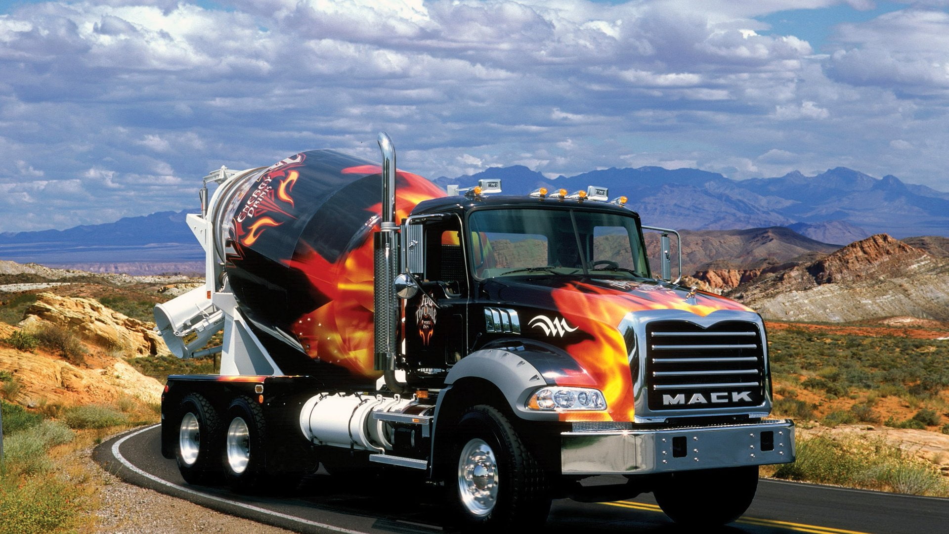 Mack Trucks, Trucks, 1080P, HD Wallpaper