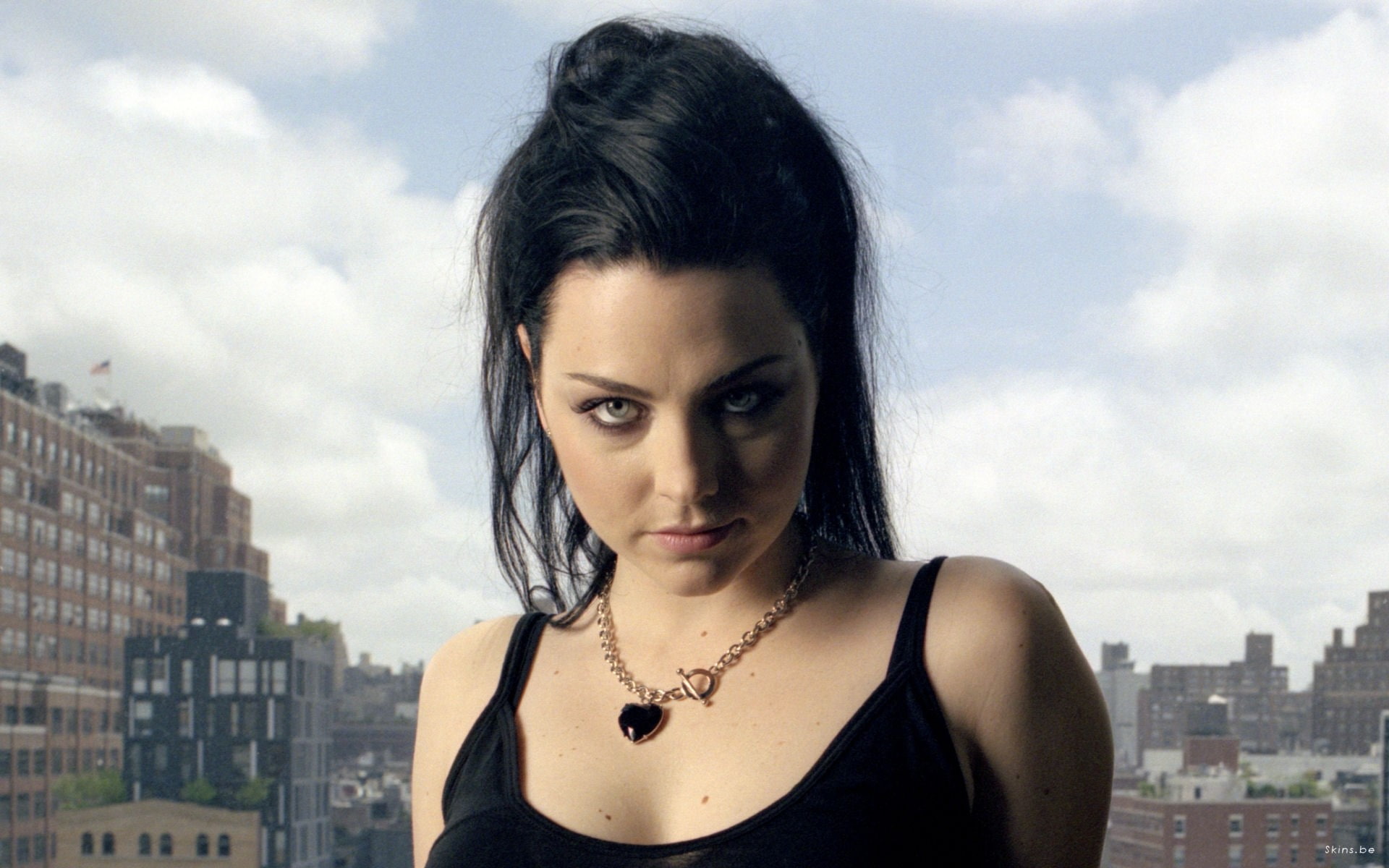 one person, outdoors, front view, headshot, skyscraper, necklace, sky, beautiful people, hairstyle, Evanescence, built structure, office building exterior, HD Wallpaper