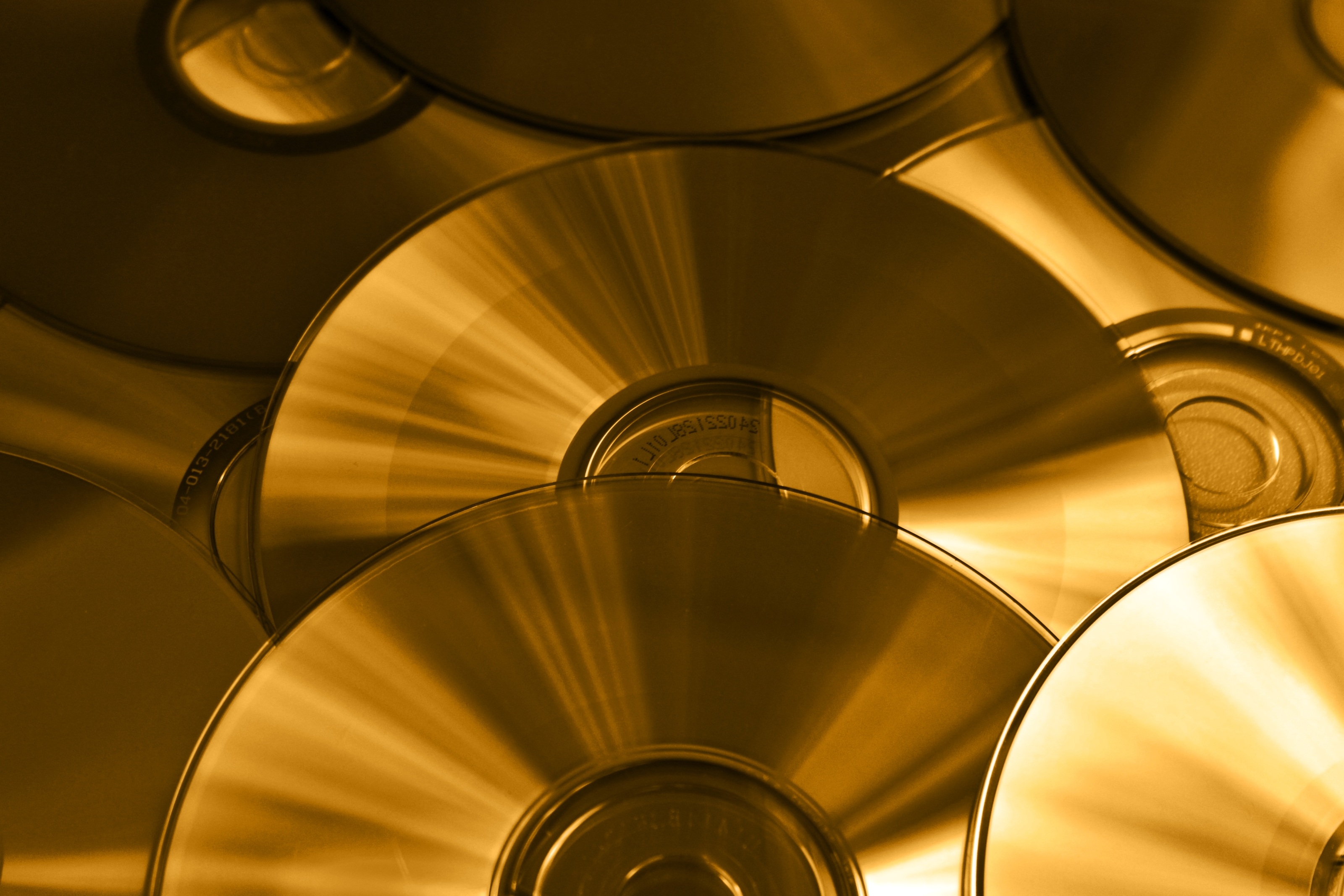 digital, luxury, cd, computer, gold, design, full frame, shiny, indoors, compact, illuminated, curve, modern, 2K, technology, pattern, light, architecture, HD Wallpaper
