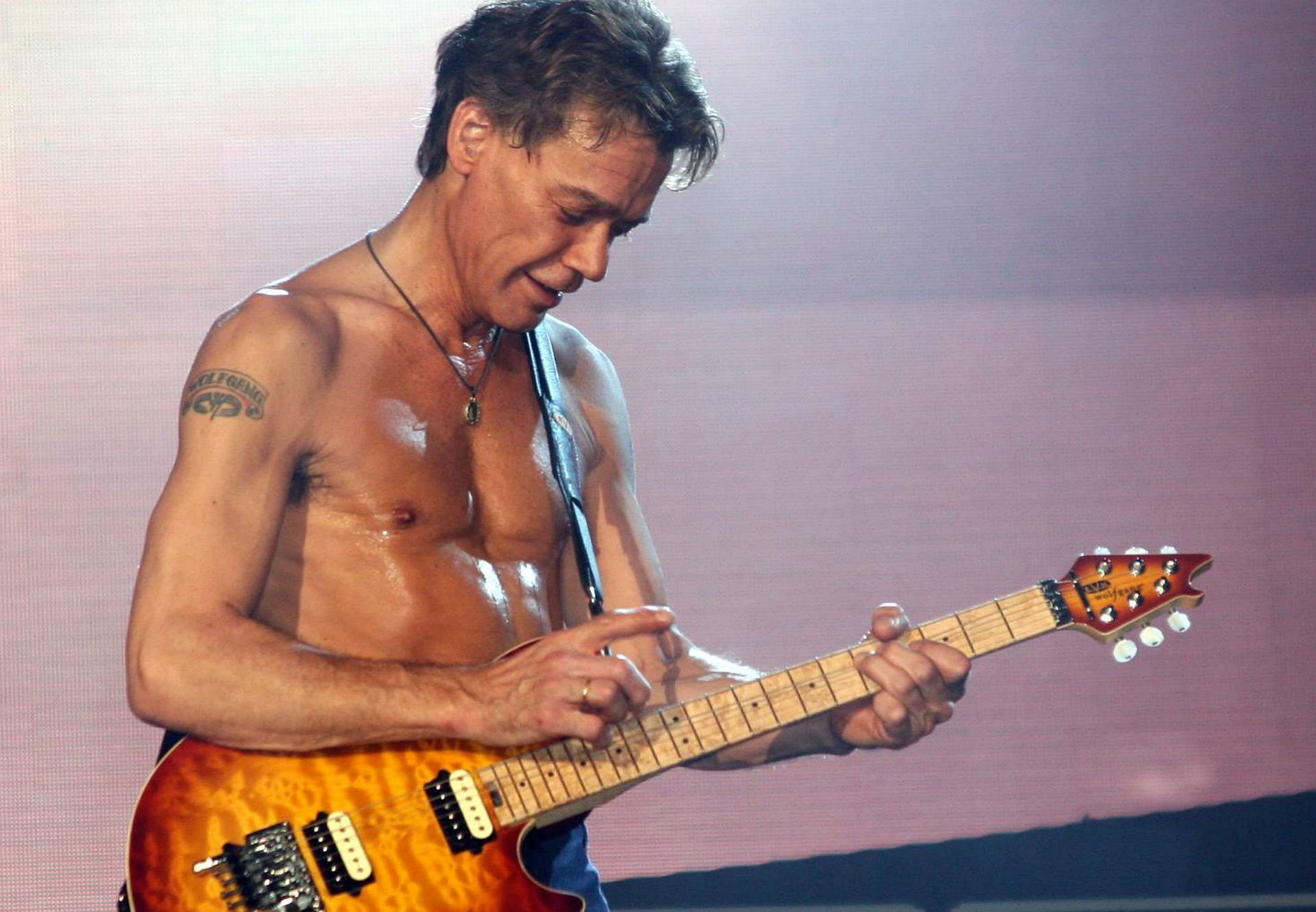 rock, heavy, concert, eddie, guitar, hard, classic, 1080P, halen, van, metal, HD Wallpaper