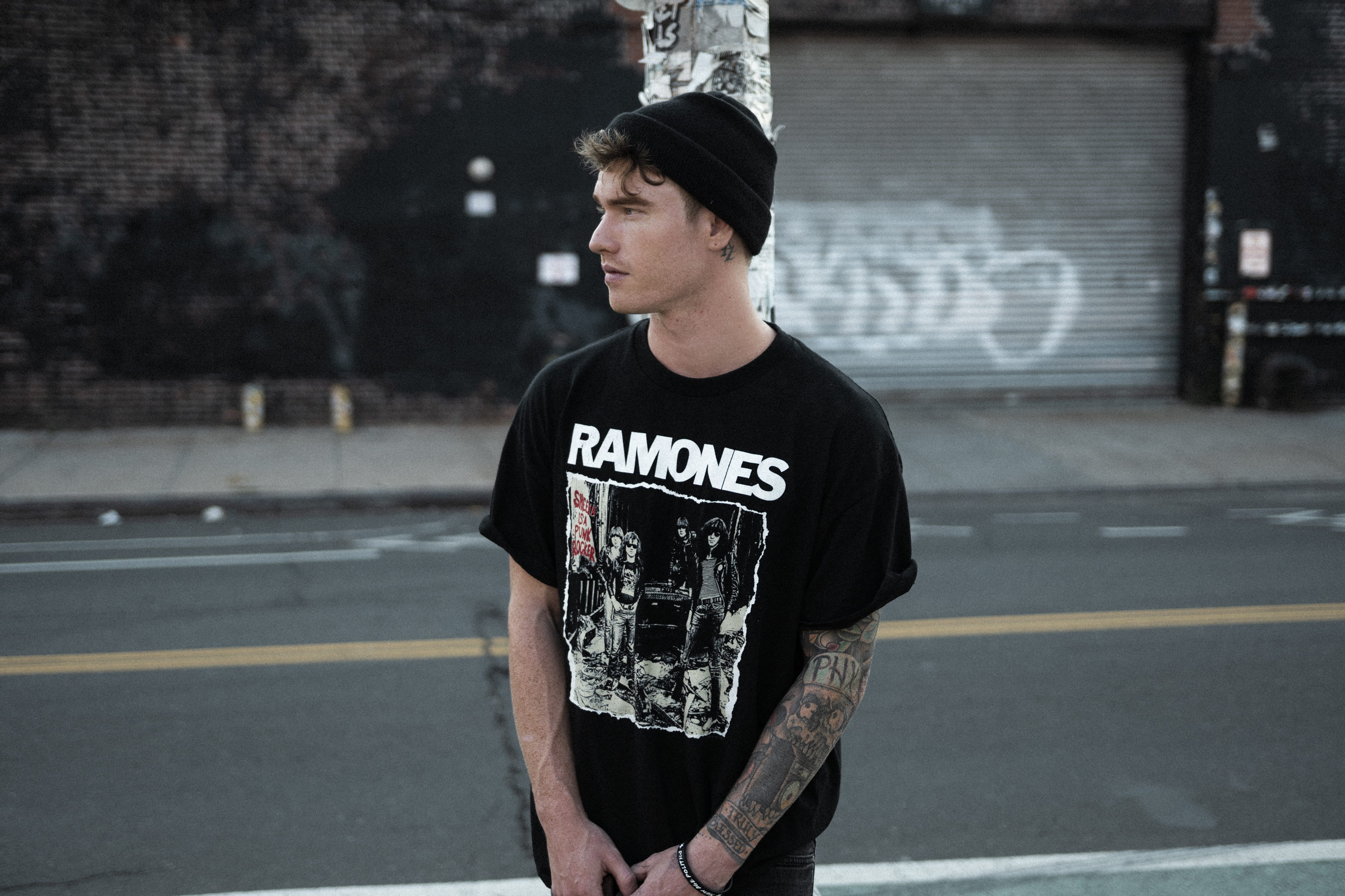 casual clothing, graphic, crew, teenager, day, neck, waist up, architecture, shirt, front view, wearing, ramones, t, black, text, contemplation, knit, portrait, HD Wallpaper