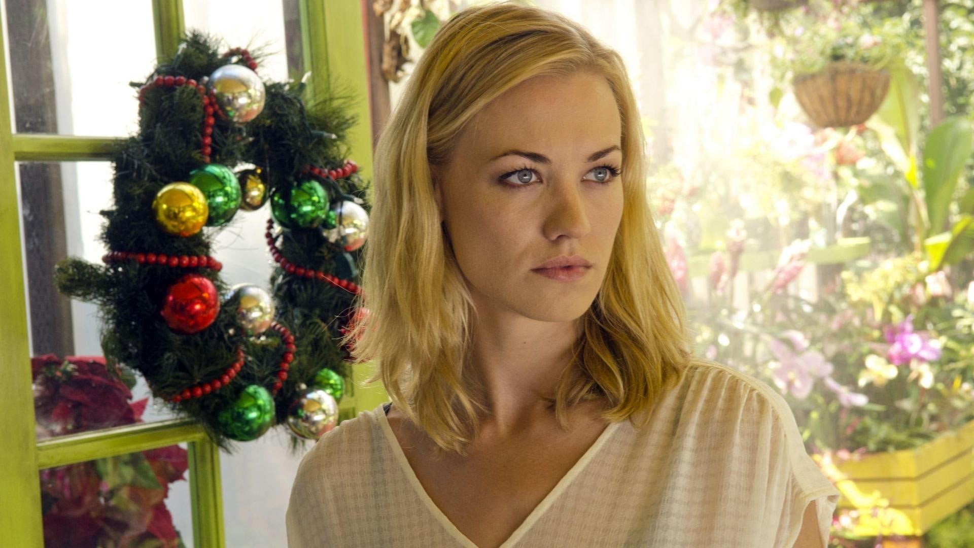 one person, hair, young adult, tv series, beautiful woman, christmas ornament, portrait, looking at camera, christmas, celebration, hairstyle, Dexter, blonde, HD Wallpaper