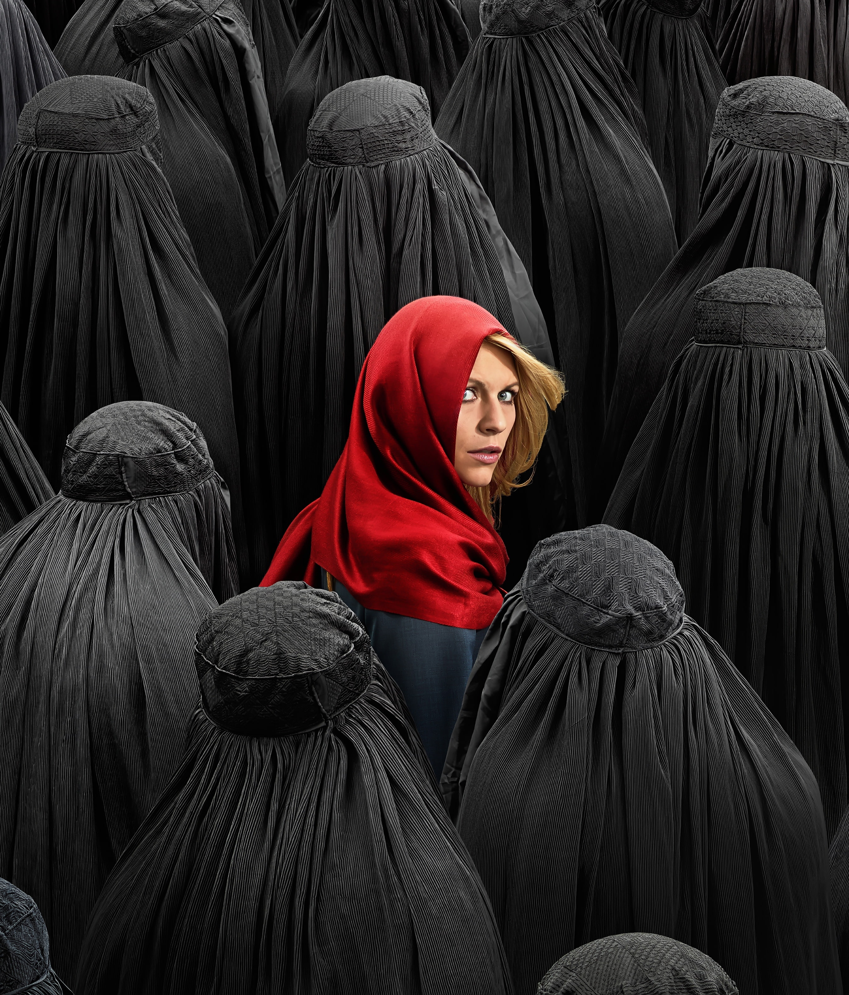 belief, religion, black color, robe, clothing, Homeland, hijab, spirituality, 2K, Claire Danes, indoors, young adult, real people, hood - clothing, men, Phone HD Wallpaper