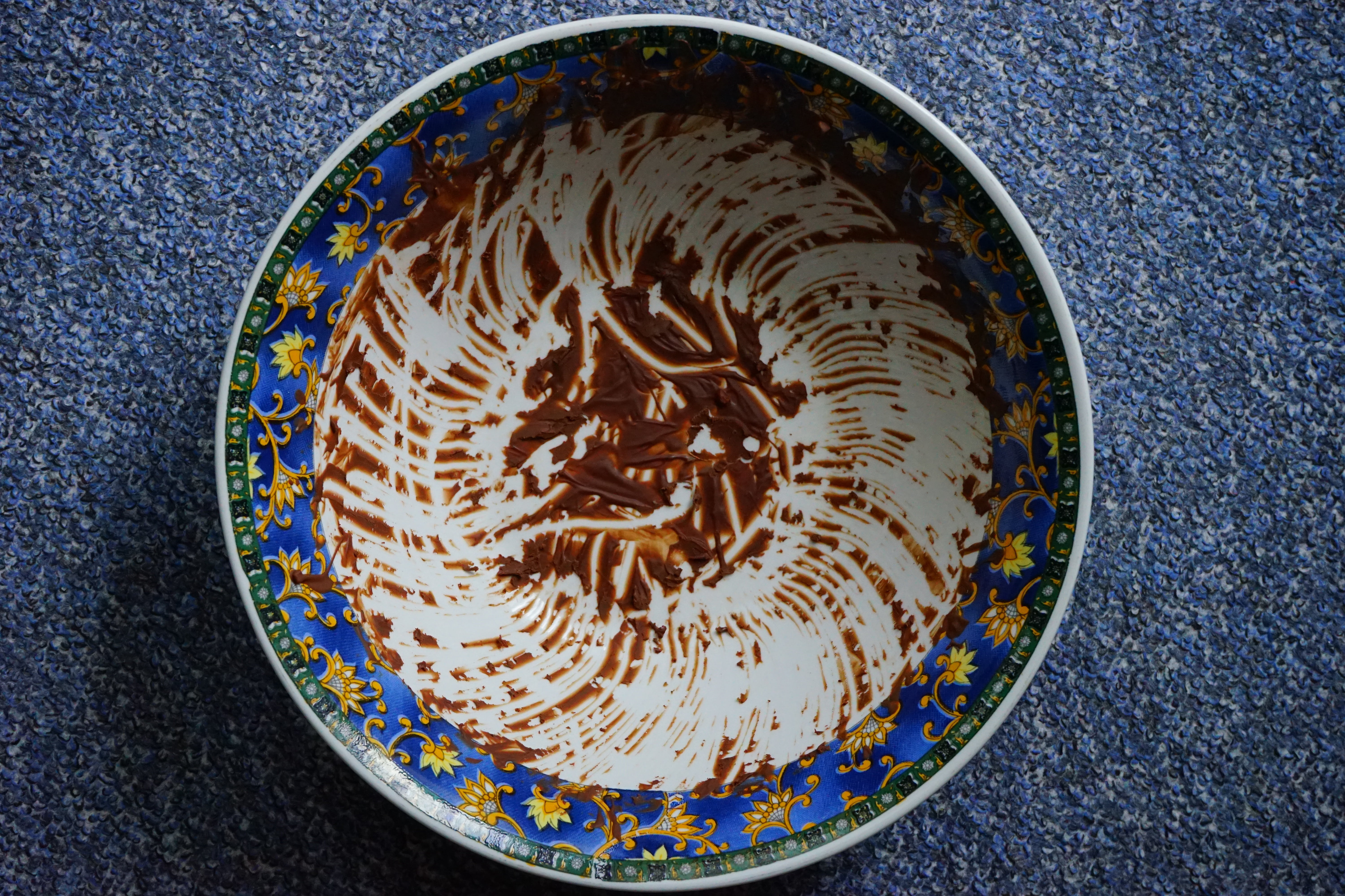 high angle view, sweet, 5K, temptation, design, food, circle, shape, table, unwashed, indoors, mixing bowl, floral pattern, pattern, freshness, dirty, HD Wallpaper
