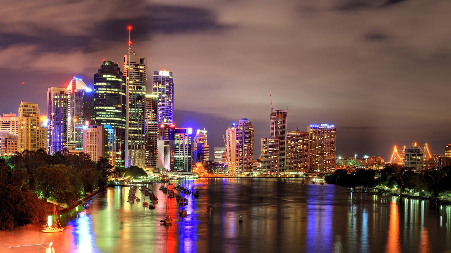 illuminated, river, 1080P, sky, built structure, tall - high, night, reflection, water, brisbane, financial district, landscape, cityscape, bay, skyscraper, HD Wallpaper