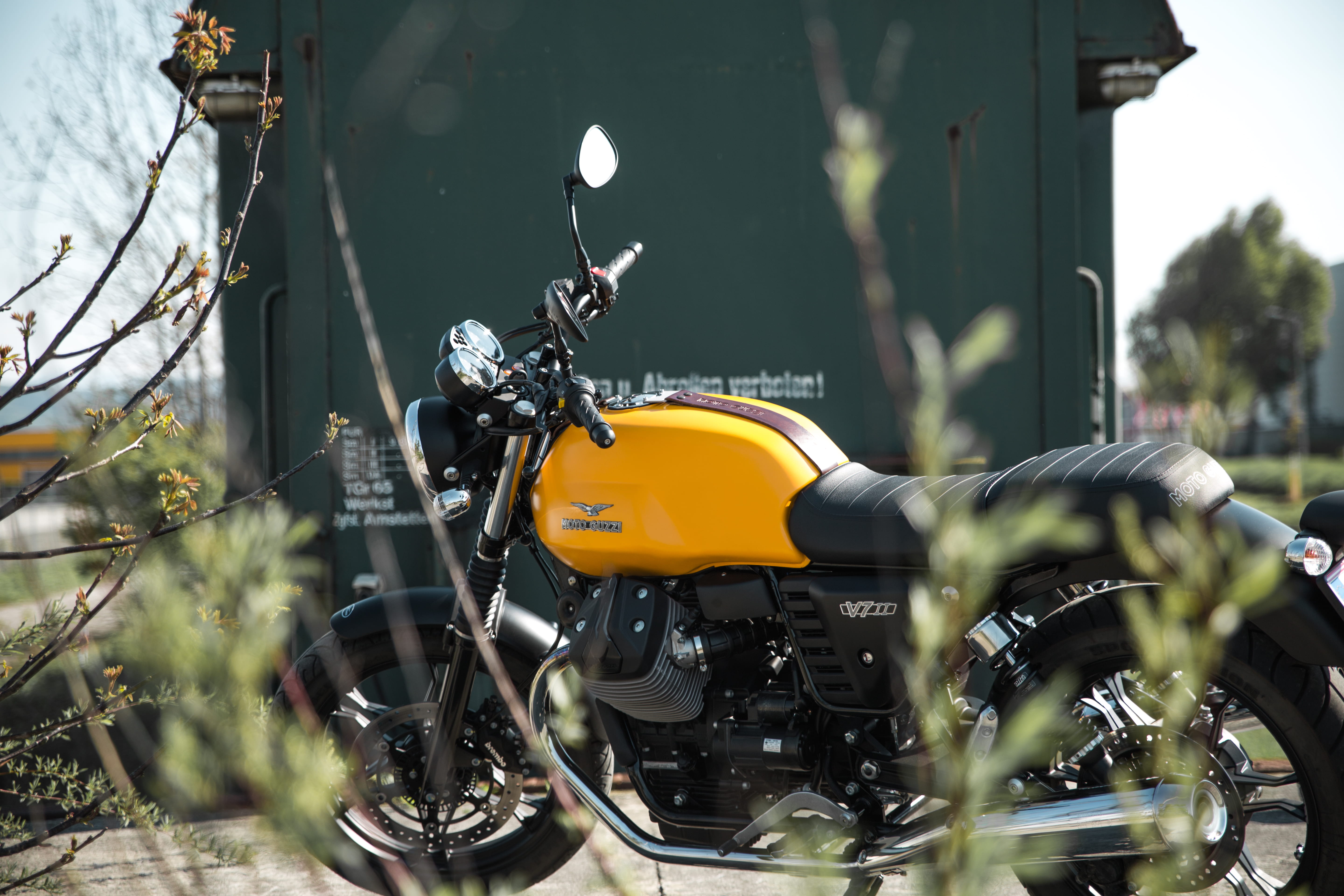 land vehicle, building, city, stationary, transportation, handlebar, nature, outdoors, near, no people, day, motorbike, focus on foreground, road, close-up, HD Wallpaper