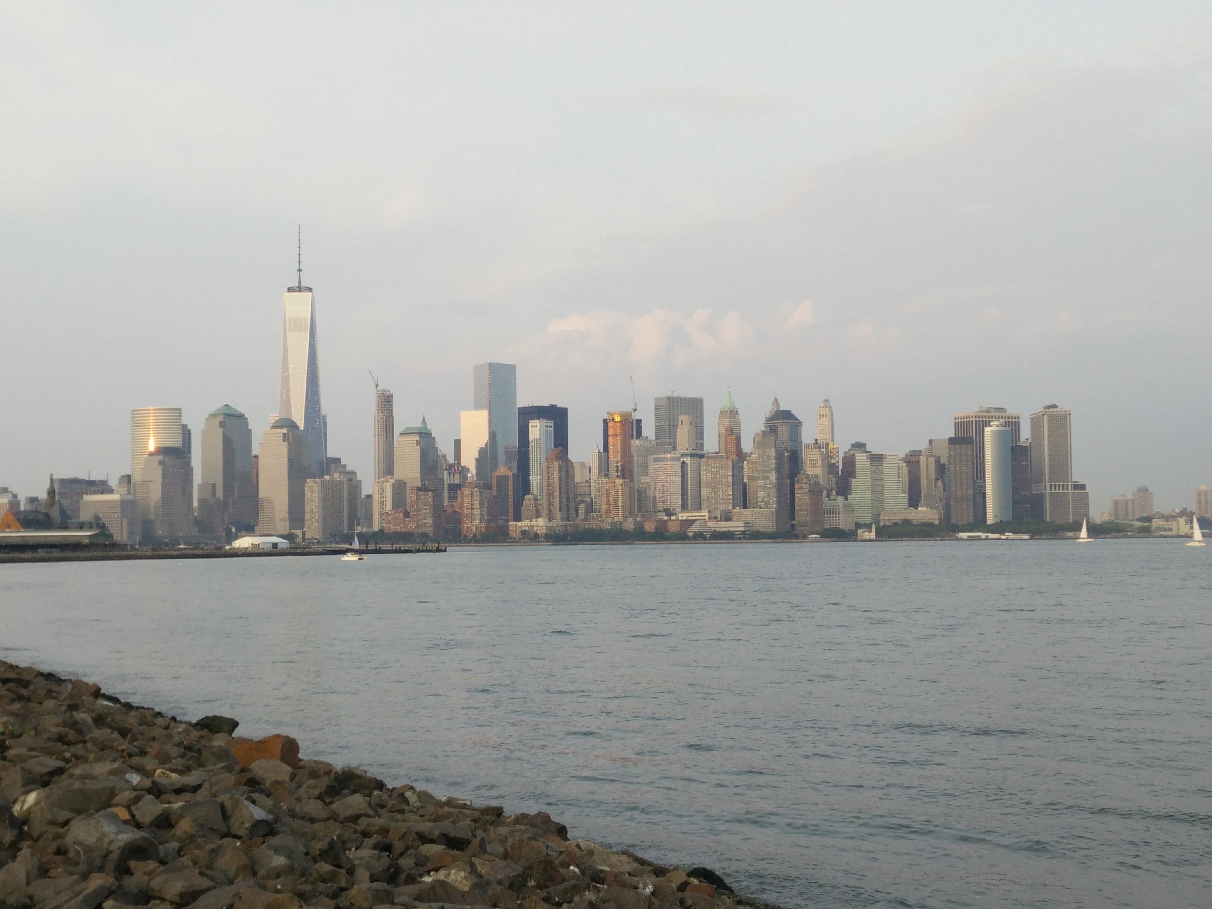 modern, city, nature, 4K, urban skyline, no people, water, office building exterior, built structure, building exterior, outdoors, tower, Liberty State Park, HD Wallpaper