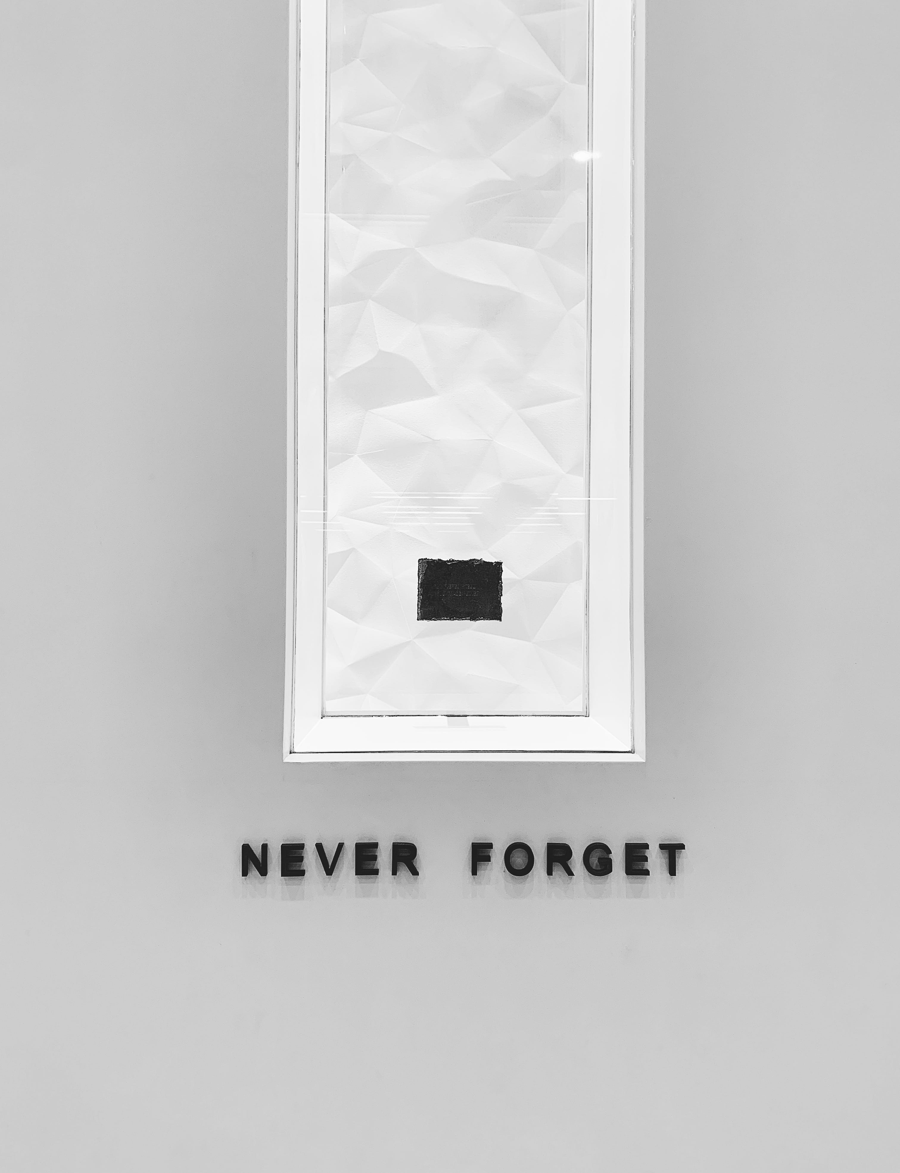 control, shape, jacket, design, memorial, paper, forget, technology, page, cushion, text, 4K, tissue, paper towel, glass - material, pillow, indoors, close-up, Phone HD Wallpaper