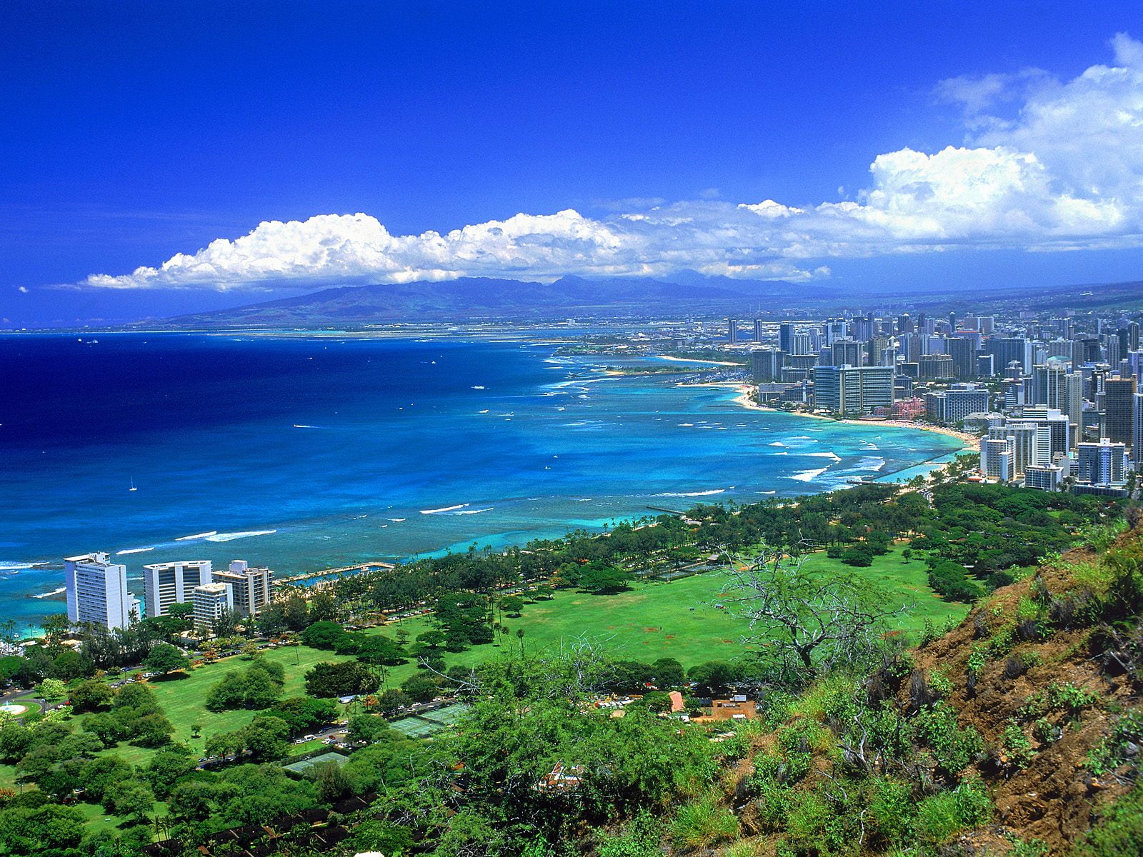 building exterior, travel destinations, nature, eye, travel, sea, scenics - nature, blue, s, no people, head, diamond head, sky, cloud - sky, 720P, hawaii, HD Wallpaper