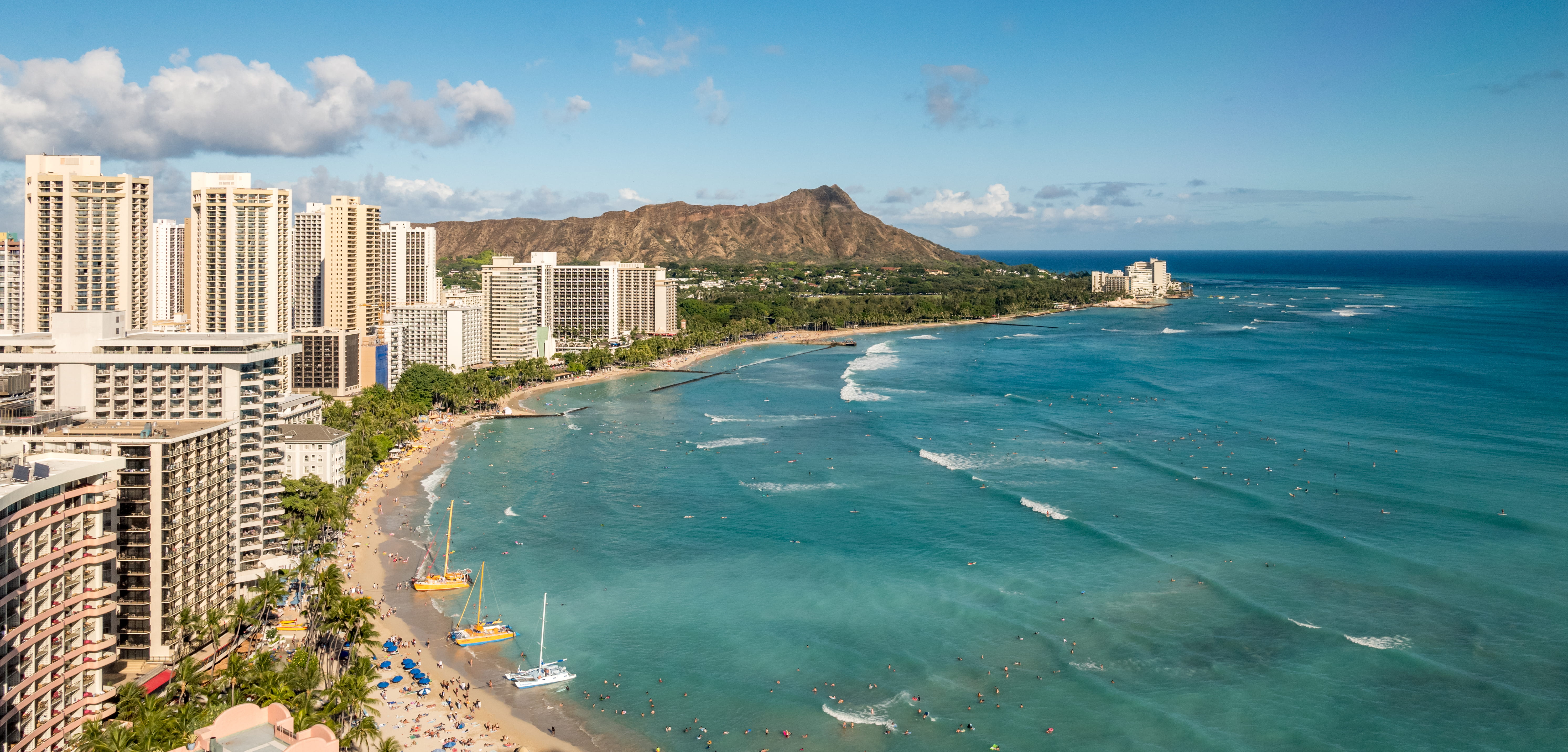 luxury, diamond head, day, no people, tropical climate, high, built structure, outdoors, city, near, holiday, travel destinations, travel, scenics - nature, HD Wallpaper