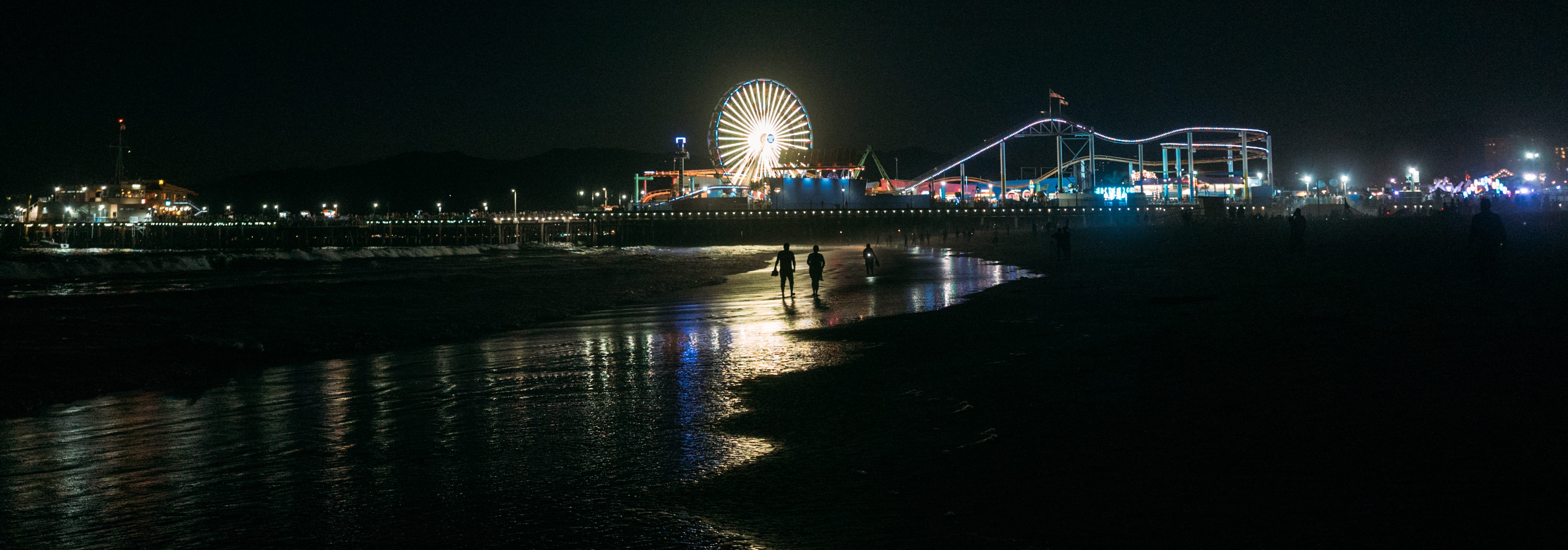4K, beach, architecture, outdoors, silhouette, night, santa monica, reflection, built structure, santa monica pier, lights, nightlife, america, walk, amusement park ride, HD Wallpaper
