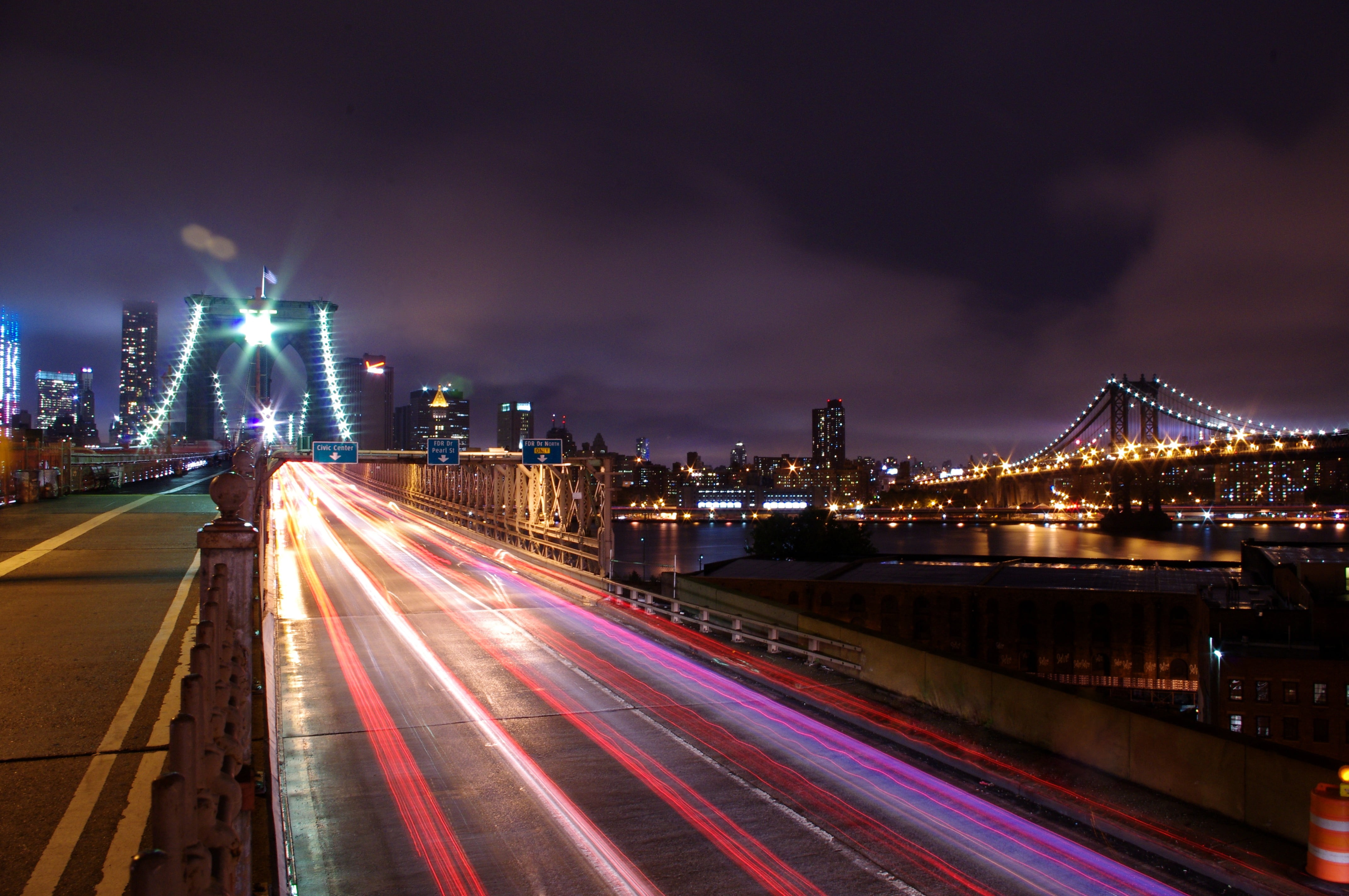 bridge - man made structure, night, transportation, skyscraper, sky, building exterior, New York City, outdoors, built structure, no people, city life, HD Wallpaper