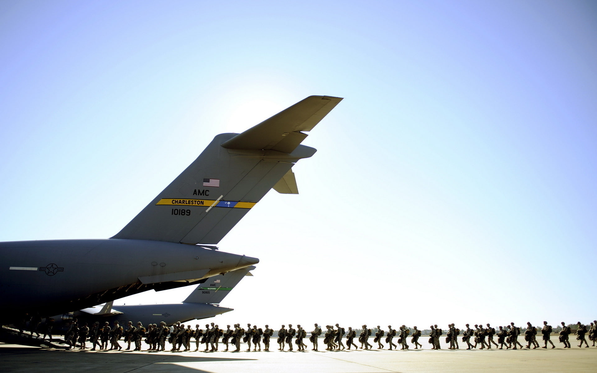 rifle, plane, tranport, guns, airplane, 1080P, vehicles, aitcraft, soldier, weapons, warrior, people, HD Wallpaper