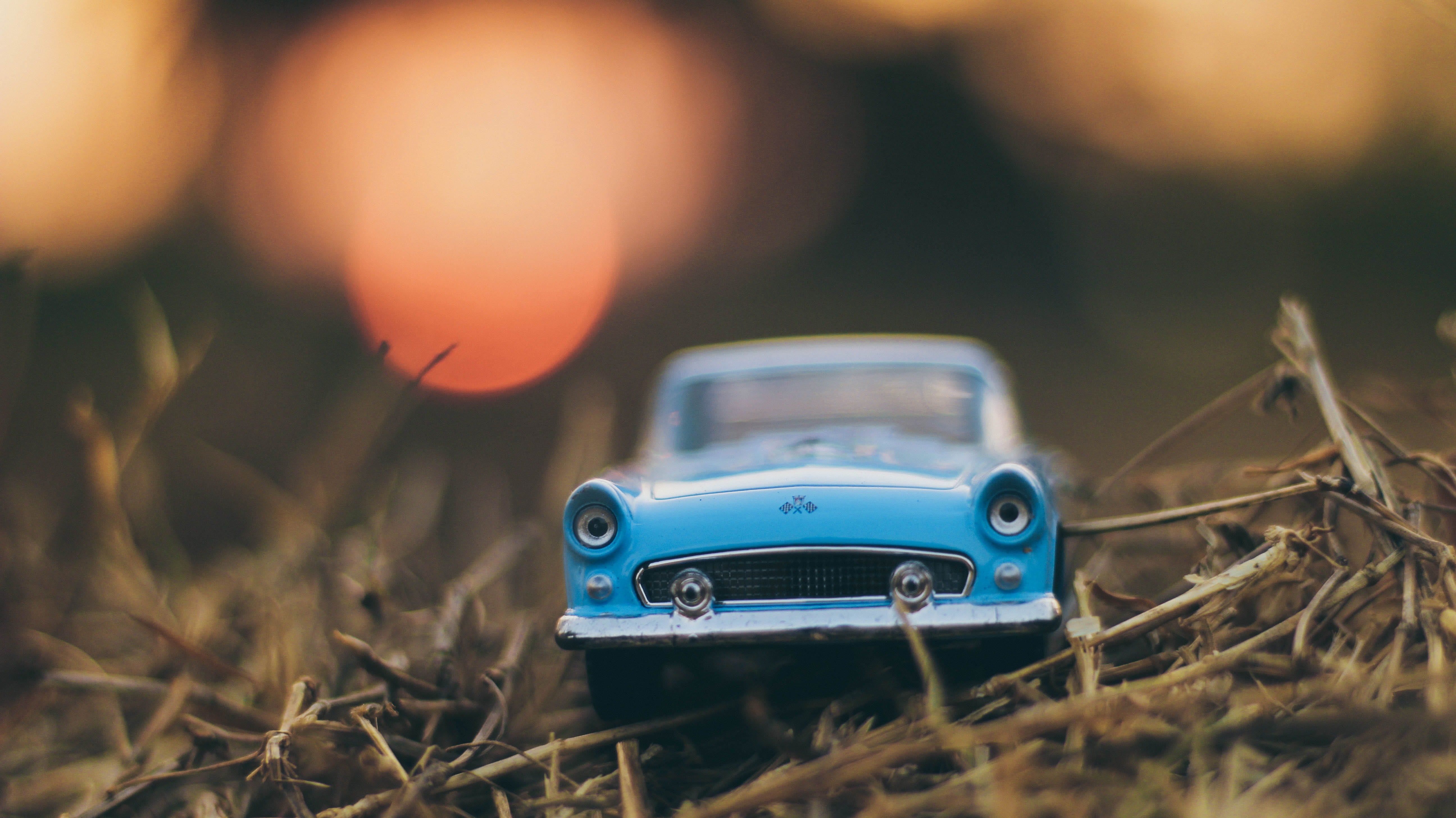 photography, robot, travel, no people, blue, retro styled, car, model, selective focus, small, creativity, toy, 5K, grass, photography themes, plant, day, HD Wallpaper