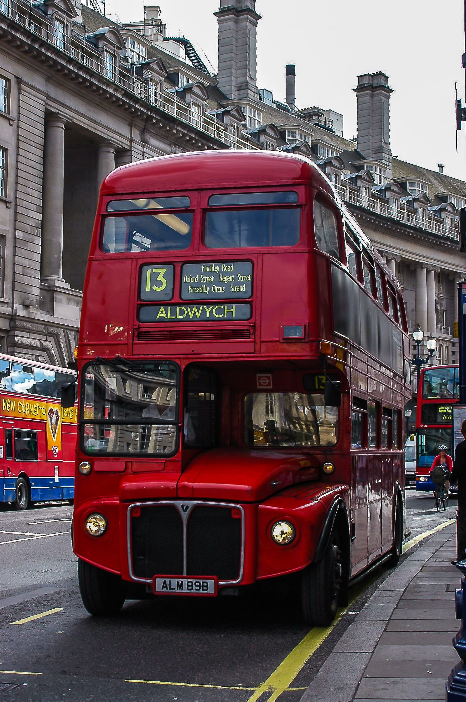photo, building, tourist attraction, public transportation, uk, built structure, tourism, london, landmark, car, sky, day, city, closeup, clouds, skyscraper, Phone HD Wallpaper