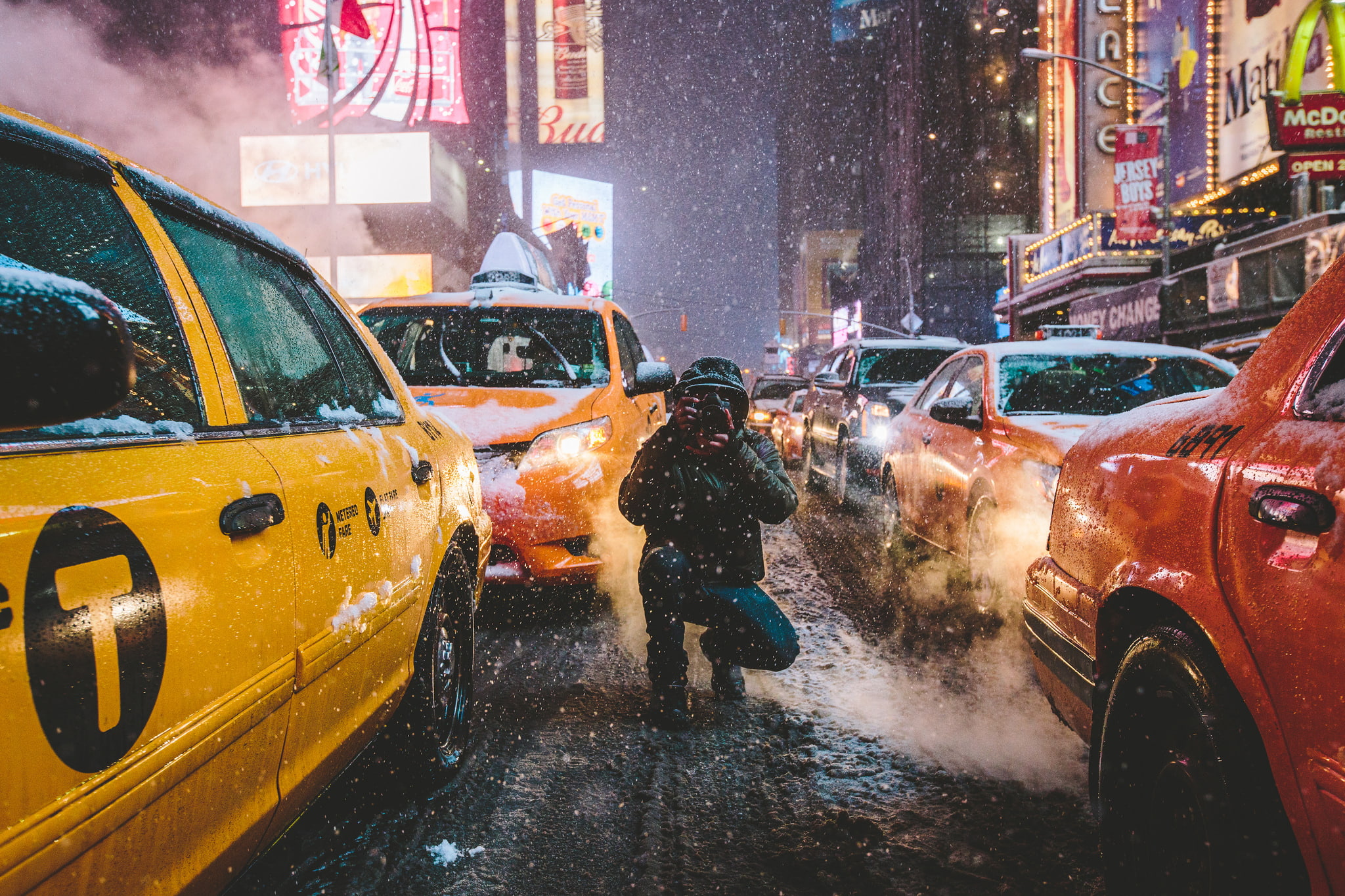 street, Manhattan, camera, New York, neon, male, cars, United States Of America, 1080P, winter, taxi, Times Square, HD Wallpaper