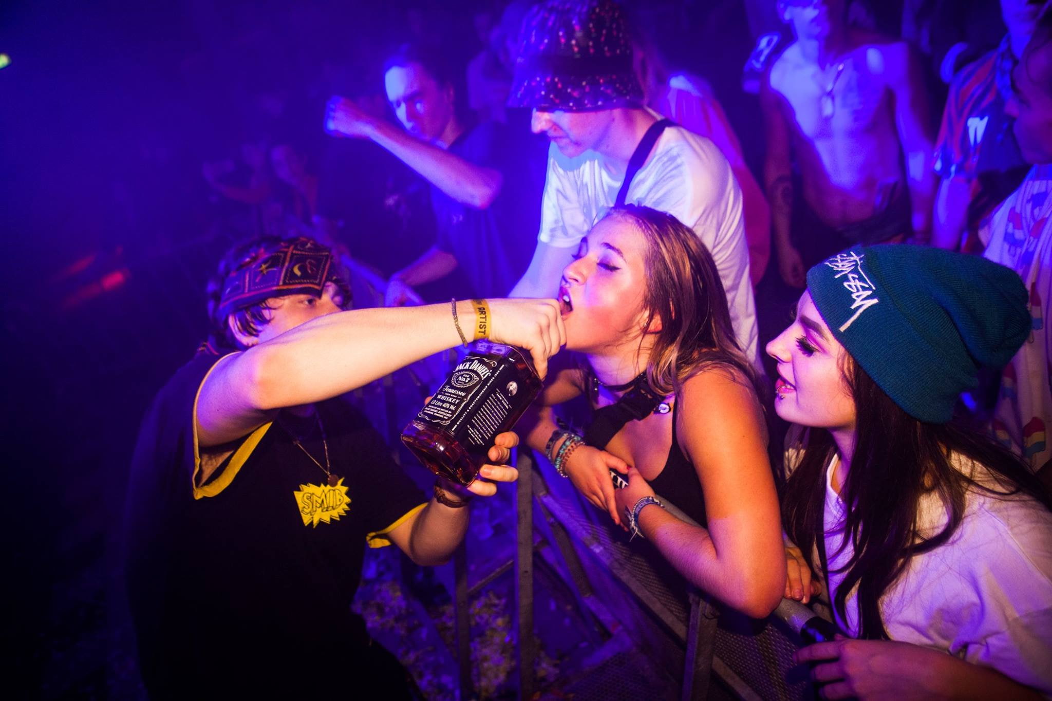 DJ, Styn, Riddim Dubstep, 1080P, teenager, alcohol, HD Wallpaper